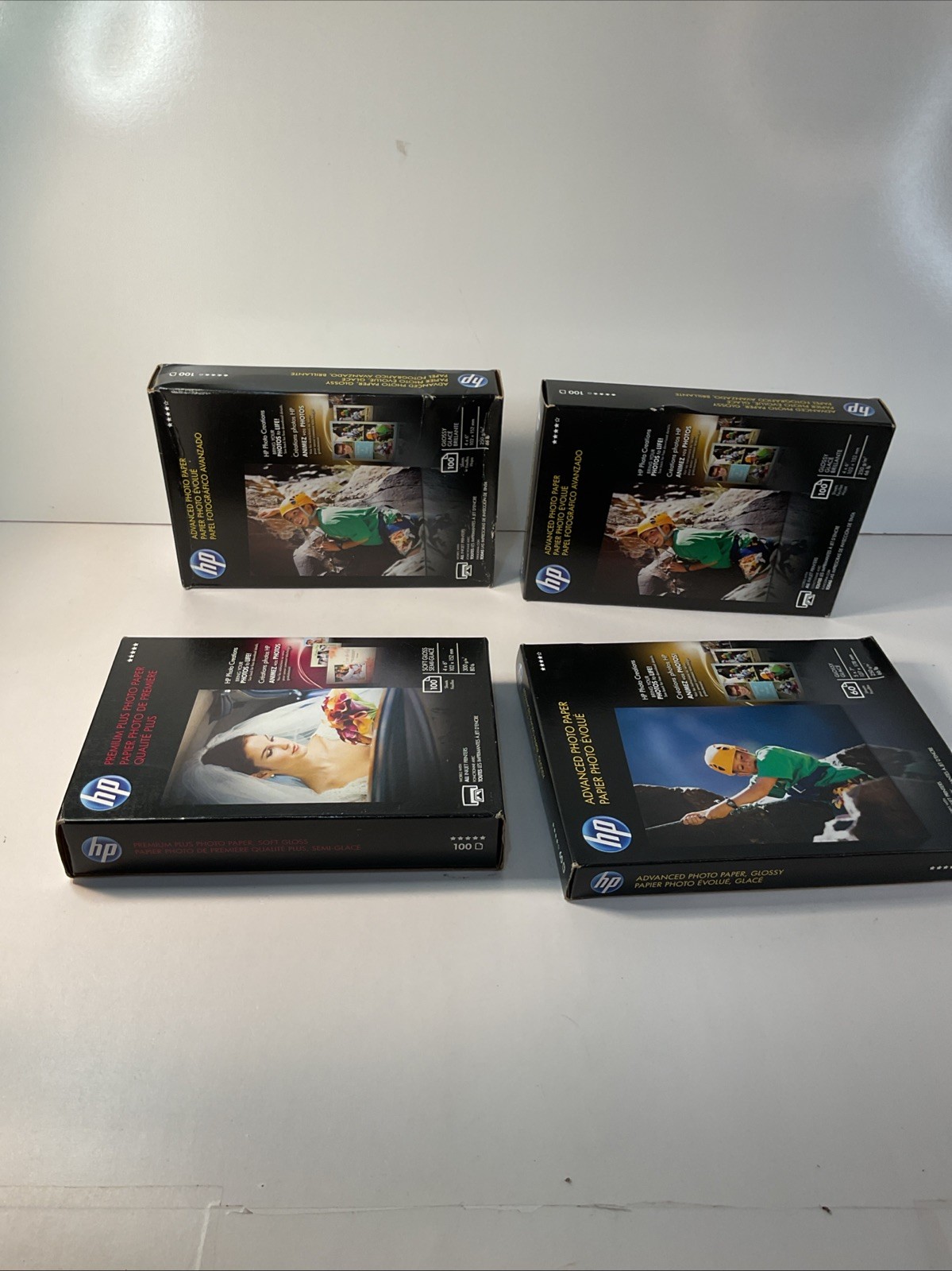 Hewlett Packard Photo Paper 4 Packs ,1 Soft Gloss, 2 Glossy ,300 4”x6”,60 – 5”x7