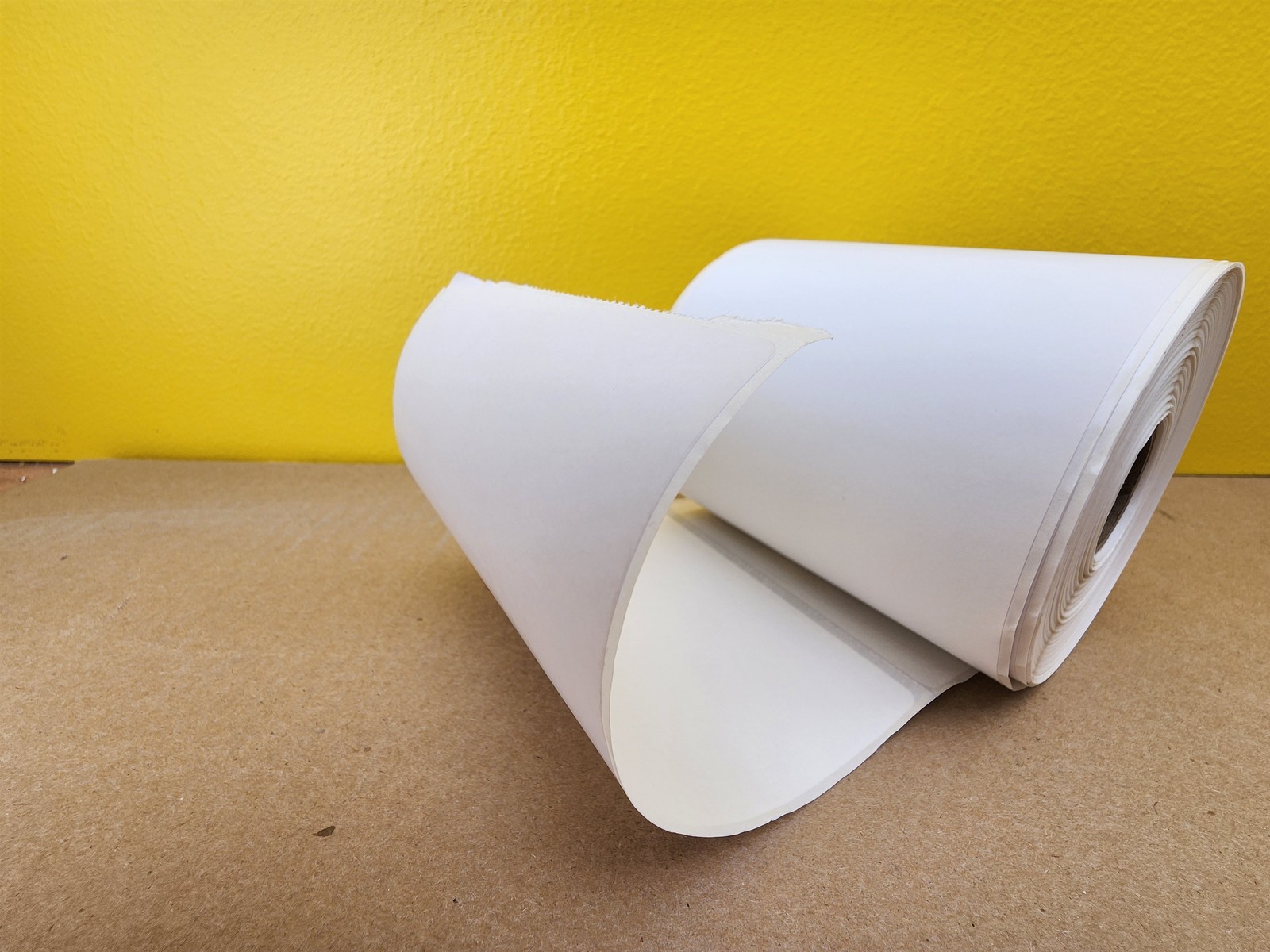 NEW Case of 4″ W x 6″ L Direct Thermal Labels, White, 250/Roll, 12 Rolls/Case