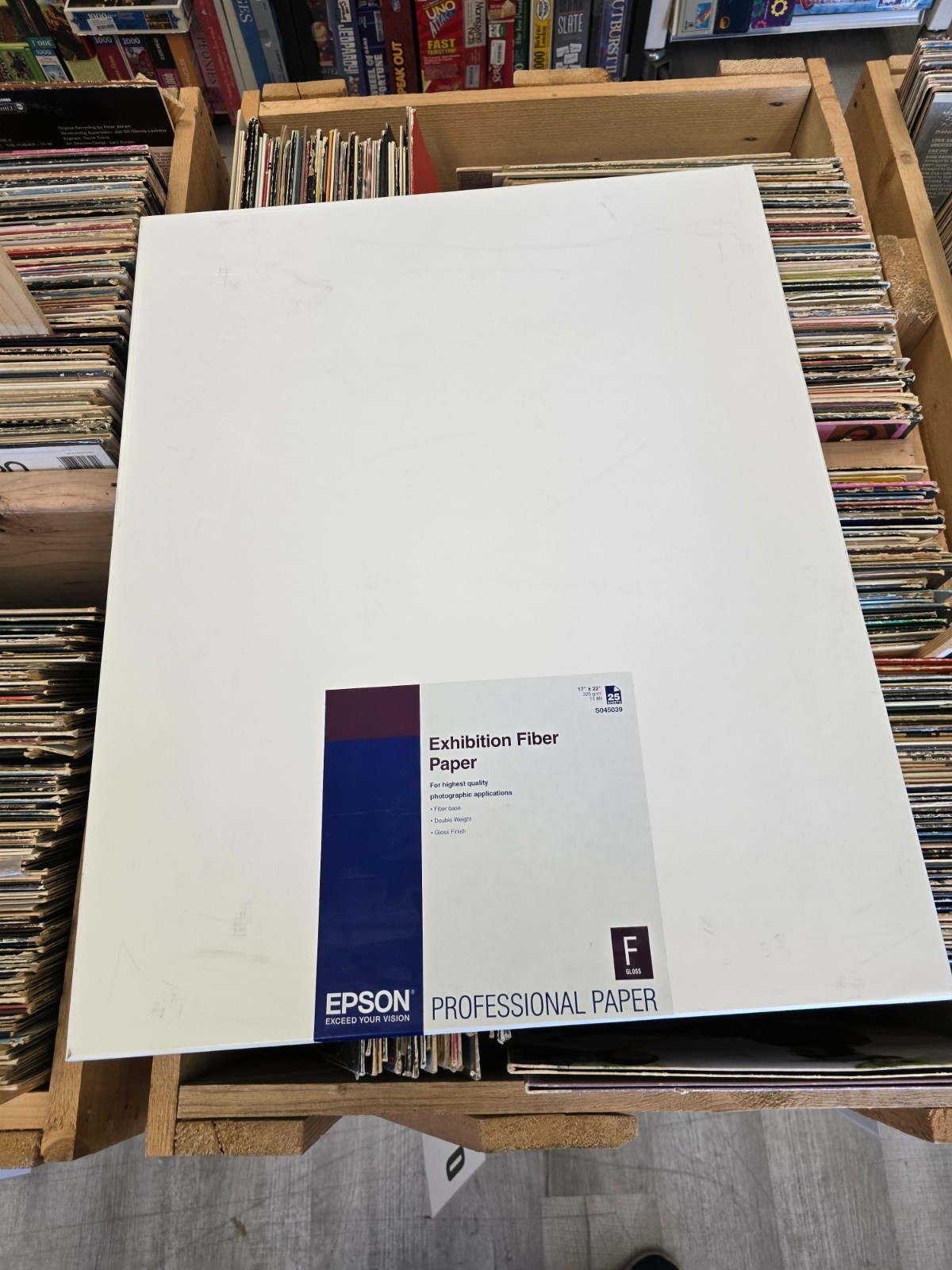 Epson Exhibition Fiber Paper 17” x 22” 19 Sheets S045039 NEW SEALED