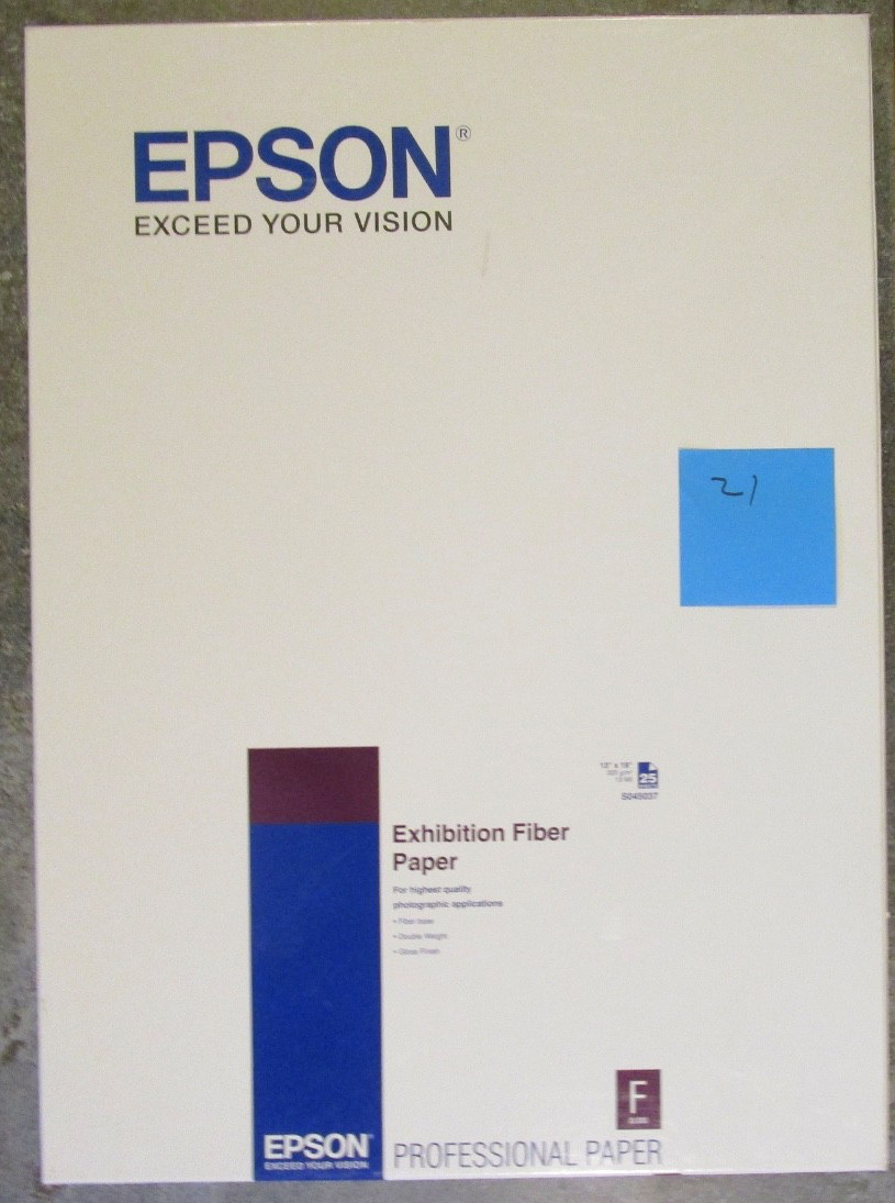 Epson Inkjet Paper 13×19 (21) S045037 NEW 325gsm Exhibition Fiber Paper