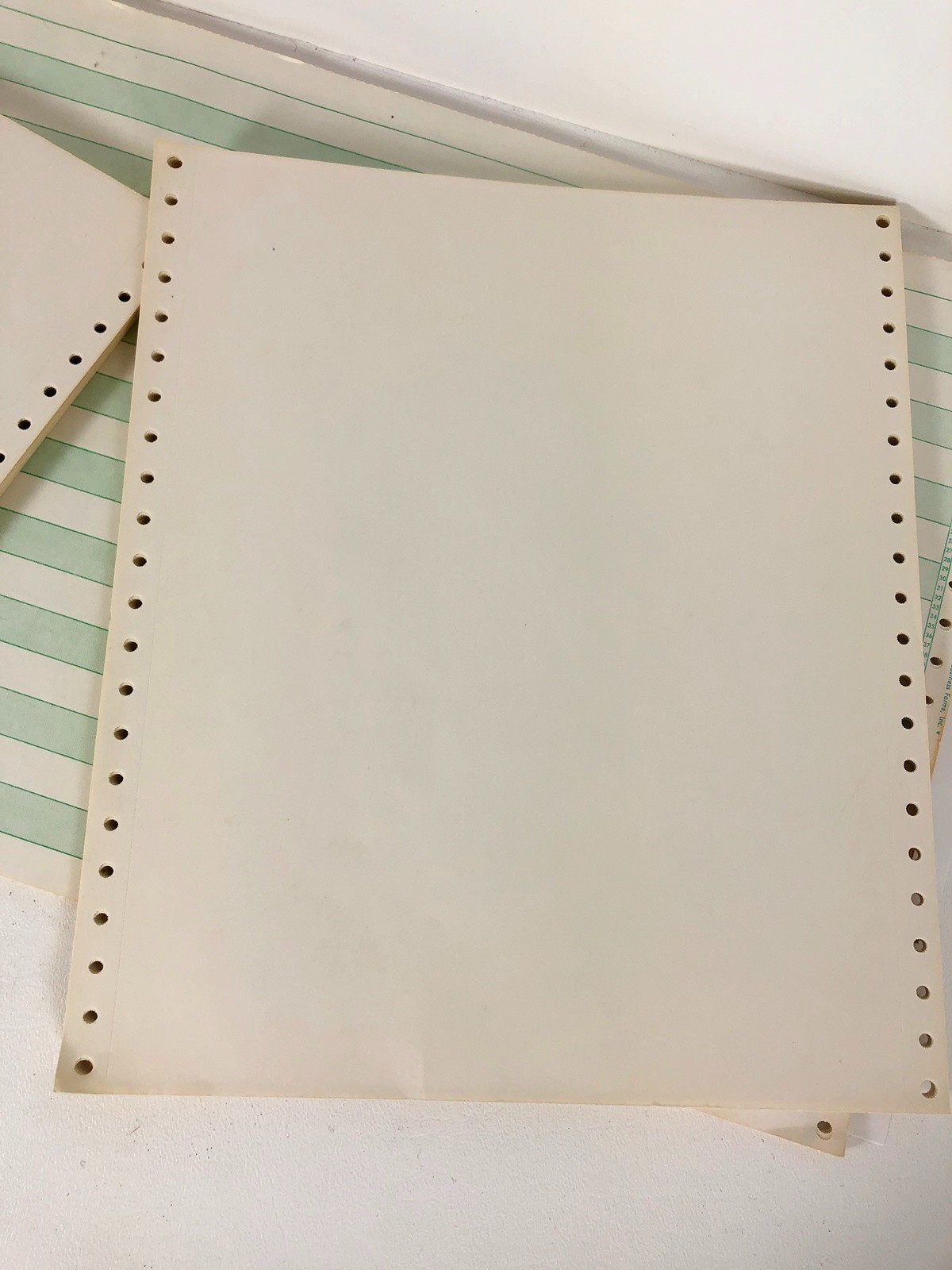 Continuous Dot Matrix Vintage Printer Paper Tractor Feed Green Bar stripe Solid