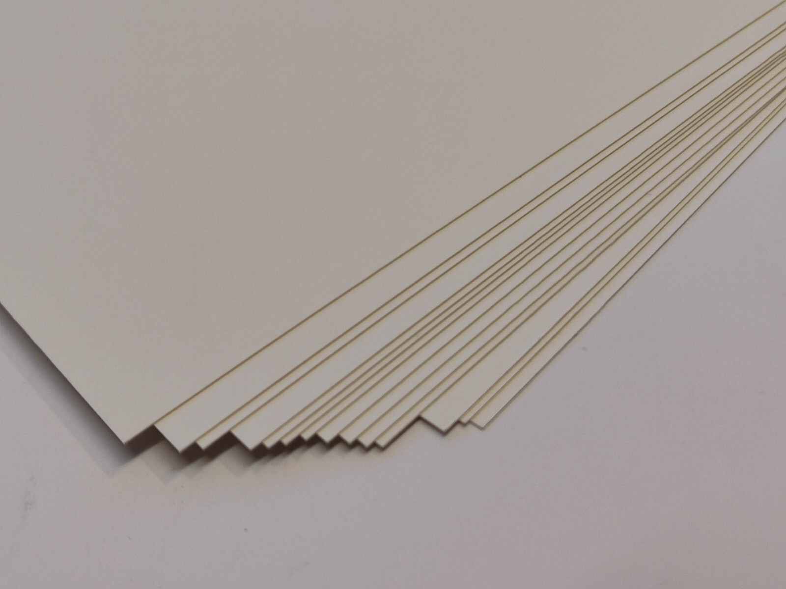 20 Sheets CONQUEROR Mother of Pearl CX22 Smooth Oyster A4 250g Double Sided Printing