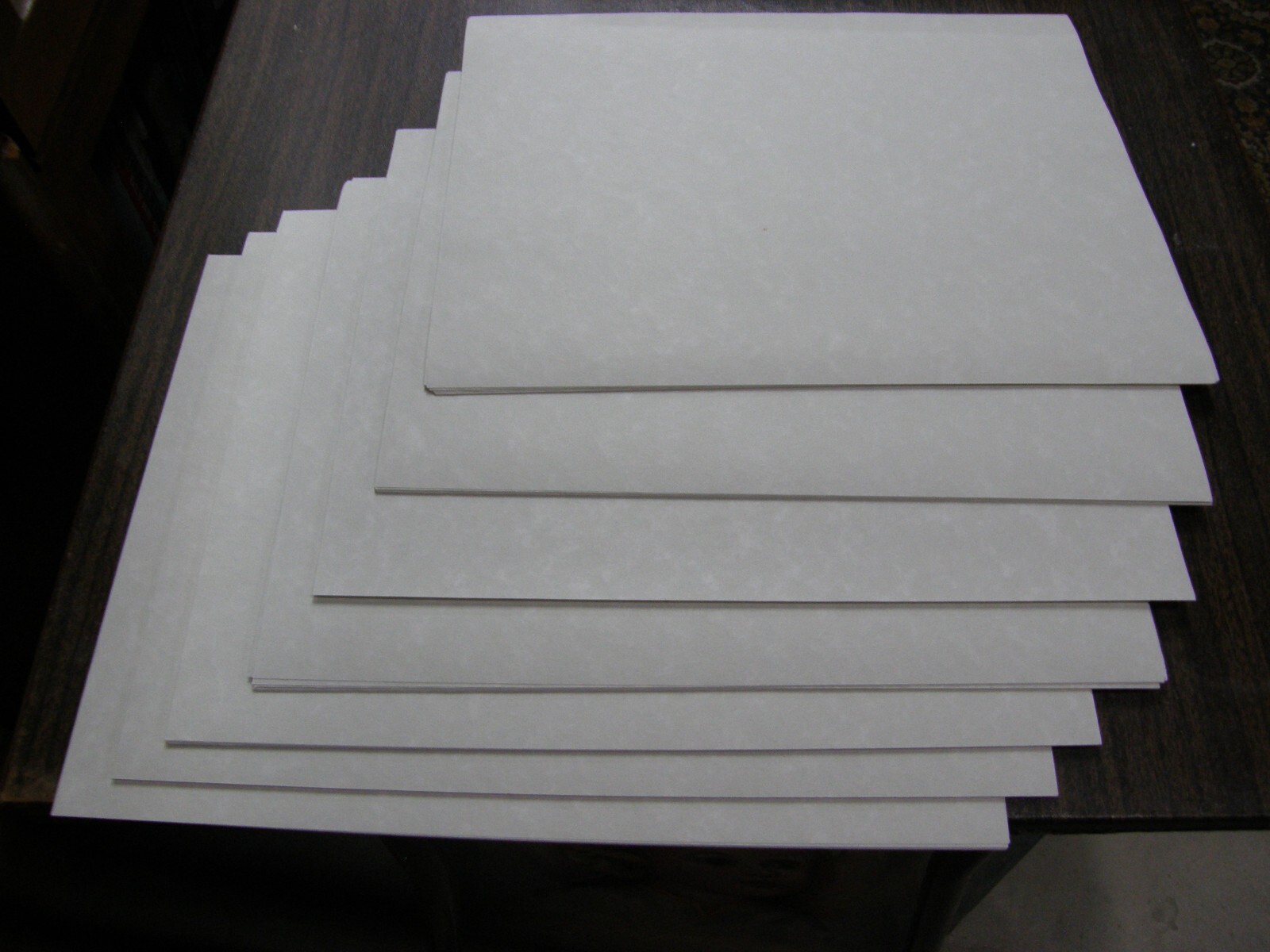 9656) Southworth Fine Parchment Paper Ivory 24lb 8 1/2 x 11″ OPEN BOX 67 SHEETS