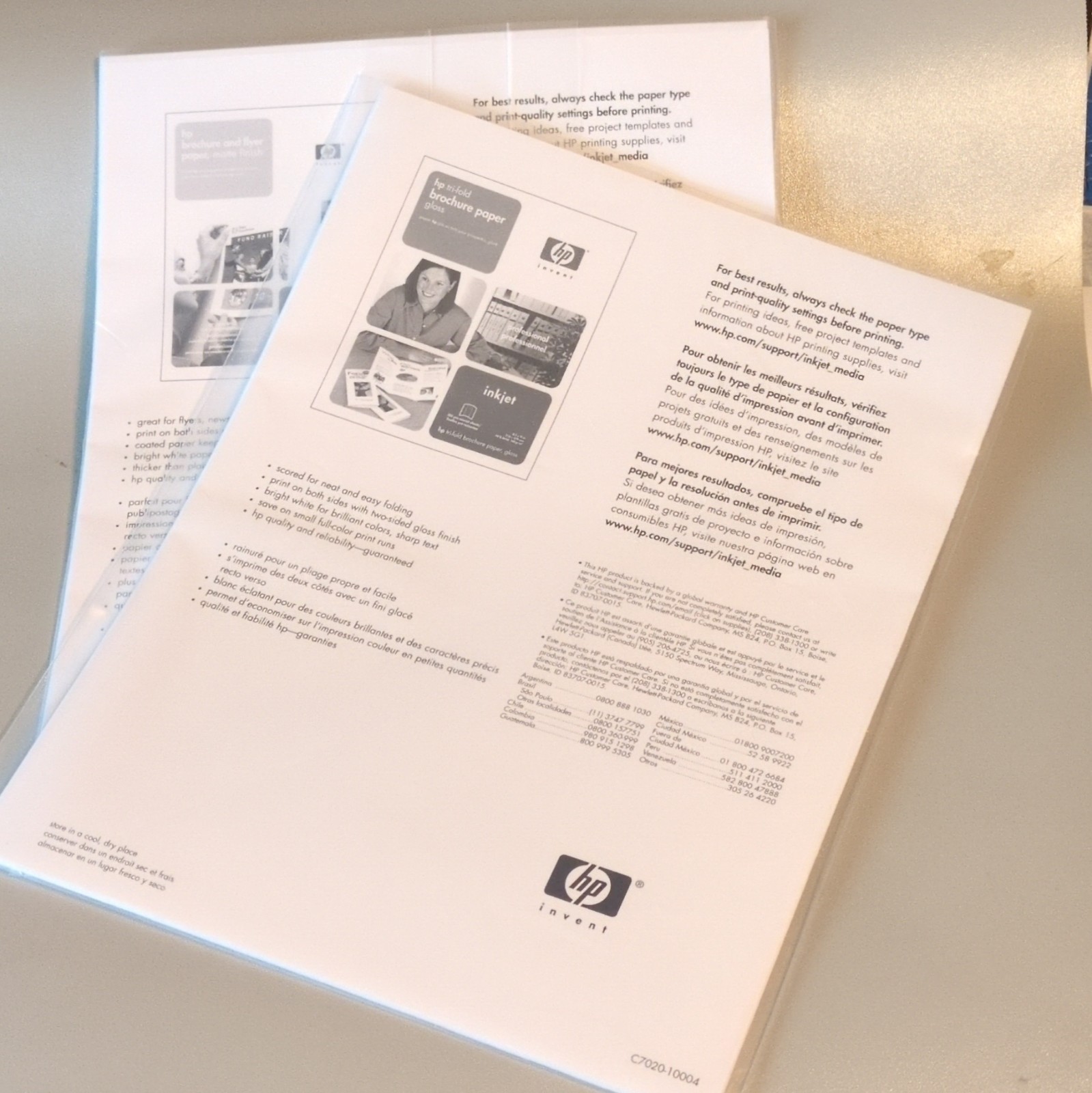 HP Tri-Fold Brochure Paper Gloss Inkjet 8.5 x 11 in 180 gsm White C7020A