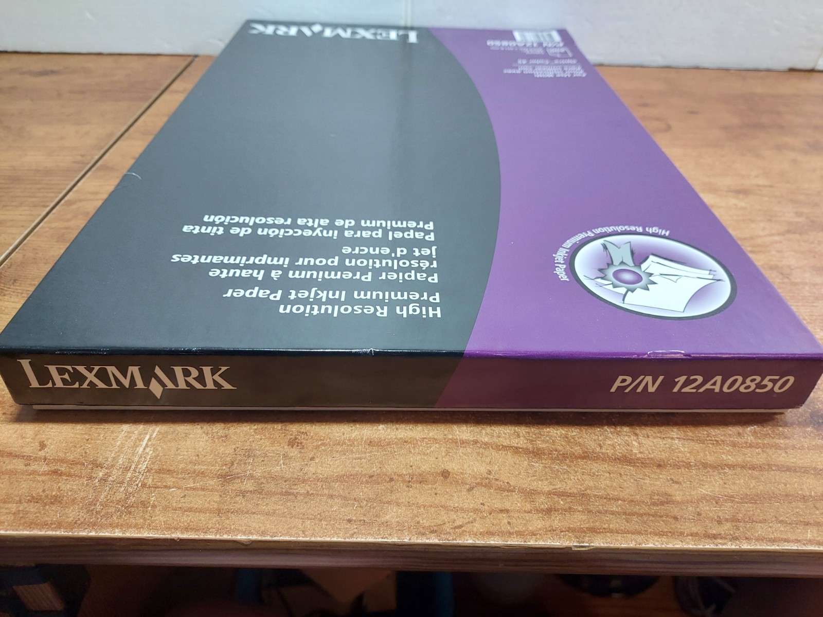 Lexmark High Resolution Premium Inkjet Paper 200+ – Ledger/Tabloid – 11″ X 17″