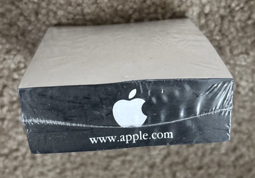 Apple Computer – www.apple.com Square Paper Cube – New