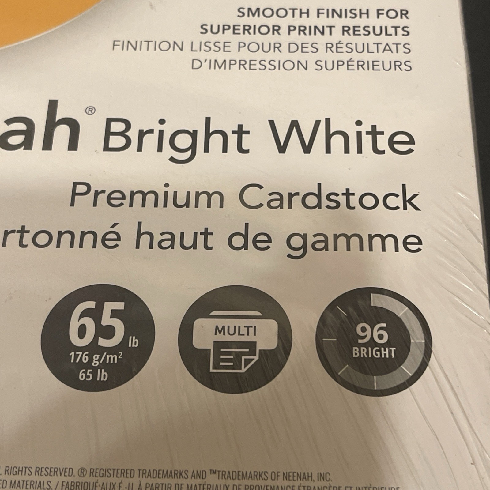 Neenah Premium Cardstock,8.5″ x 11″65 lb/176 gsm,Bright White,100 Sheets (91901)