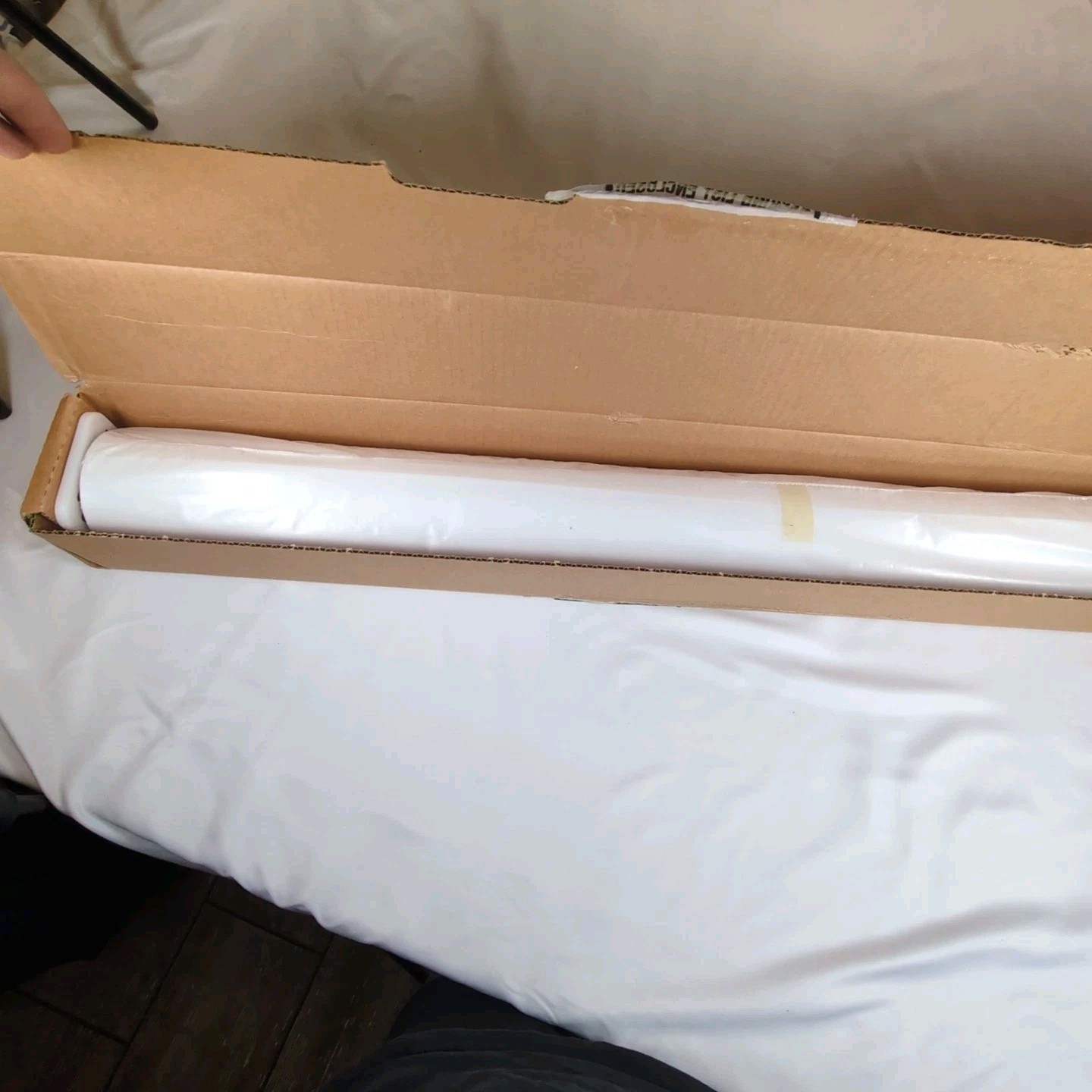 HP Designjet Heavyweight Coated Paper 42″x100ft Roll White 35lb C6569C