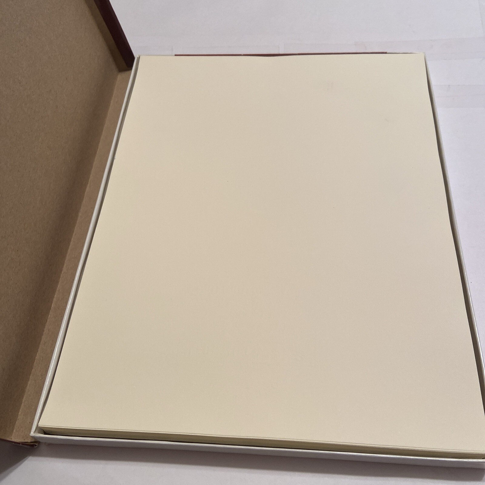 Southworth Resume Paper Preowned Ivory – 24 lb 3 Partical Boxes