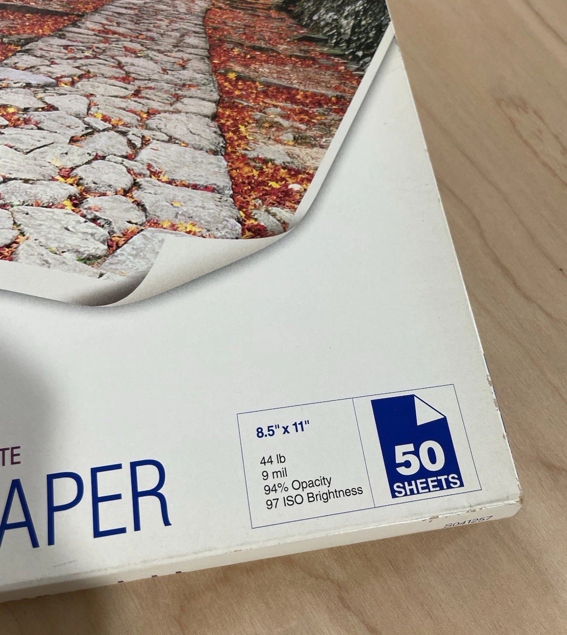 Epson – S041257 Presentation Paper – Matte – 8-1/2″x11″ – 50 pcs – Heavyweight