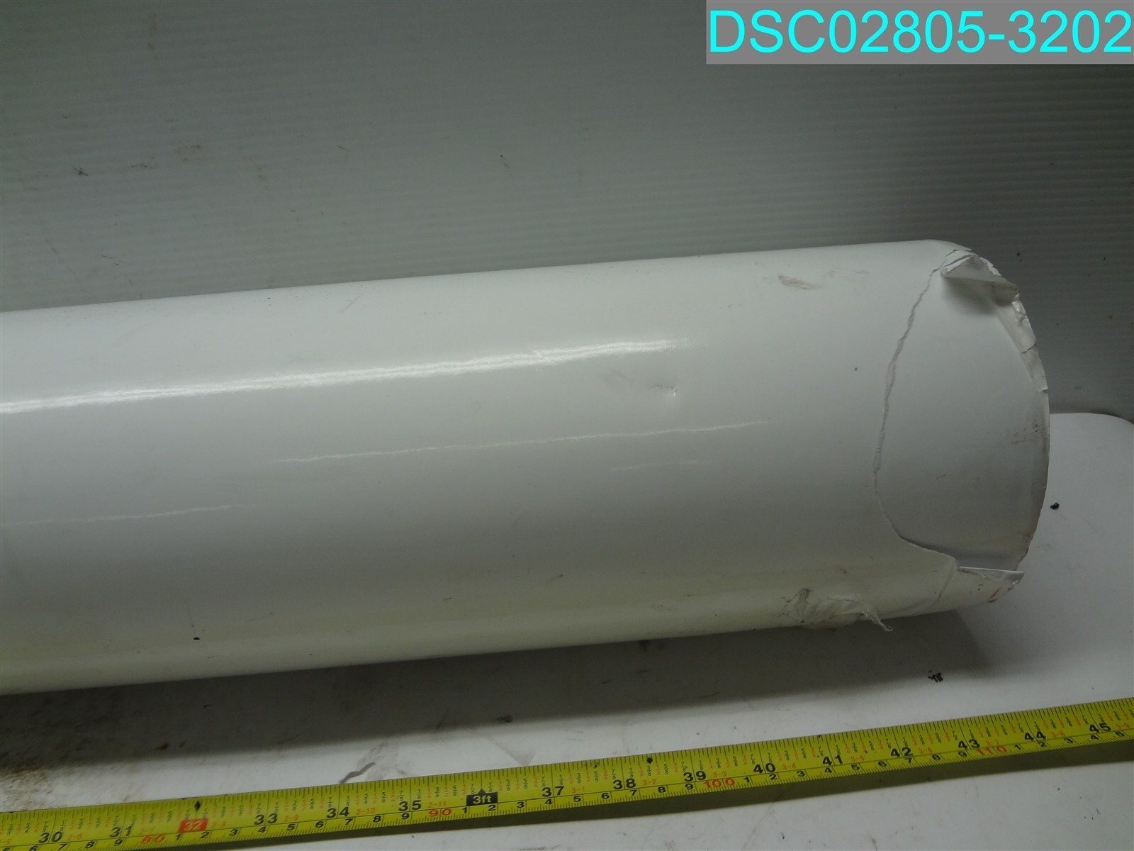 HP Gloss Poster Paper, 3-in Core – 40in x 200ft LQ08A 45280559-3
