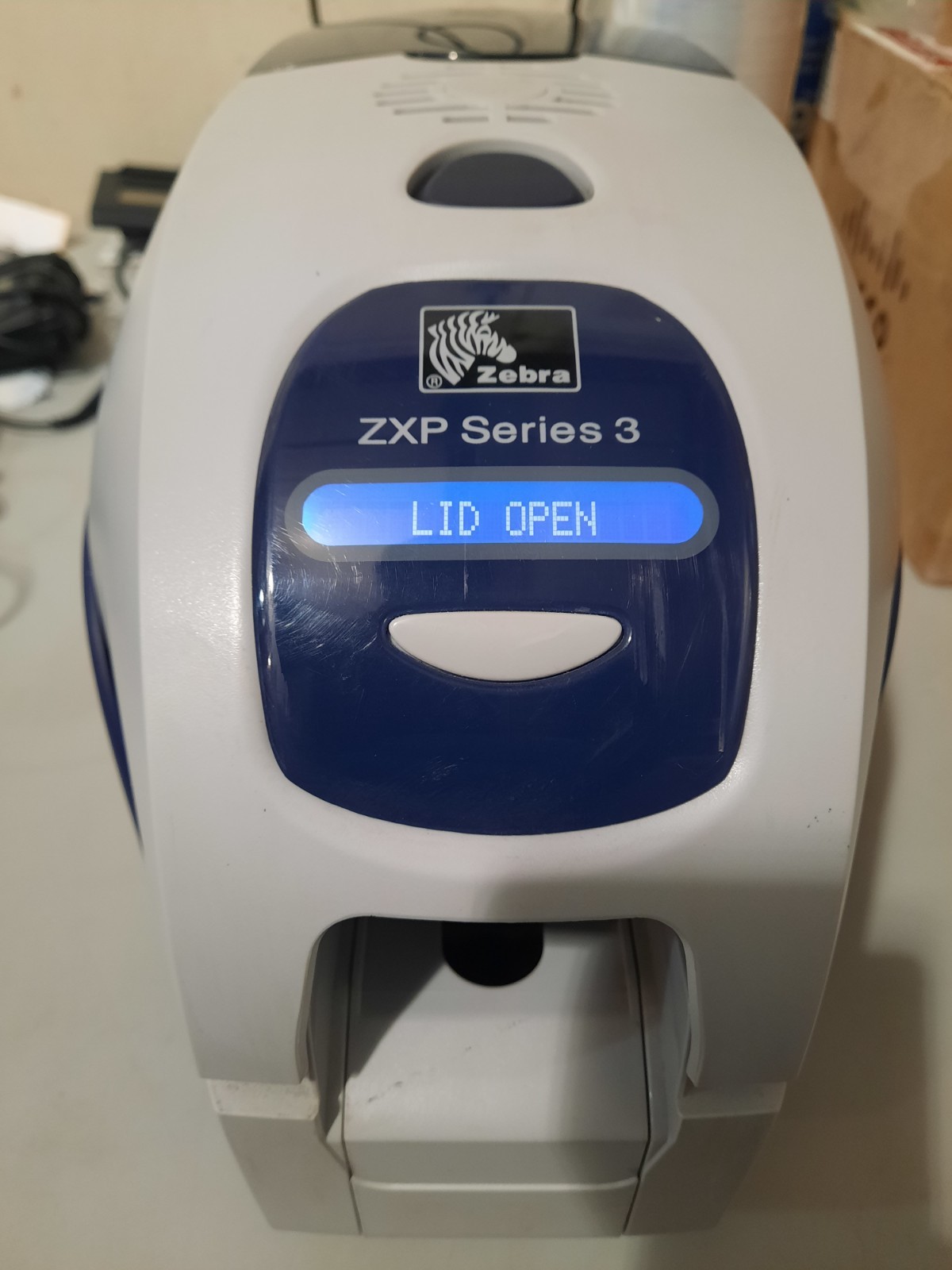 Zebra ZXP Series 3 Color Double Sided ID Card Printer-( Powers On )-FOR PARTS