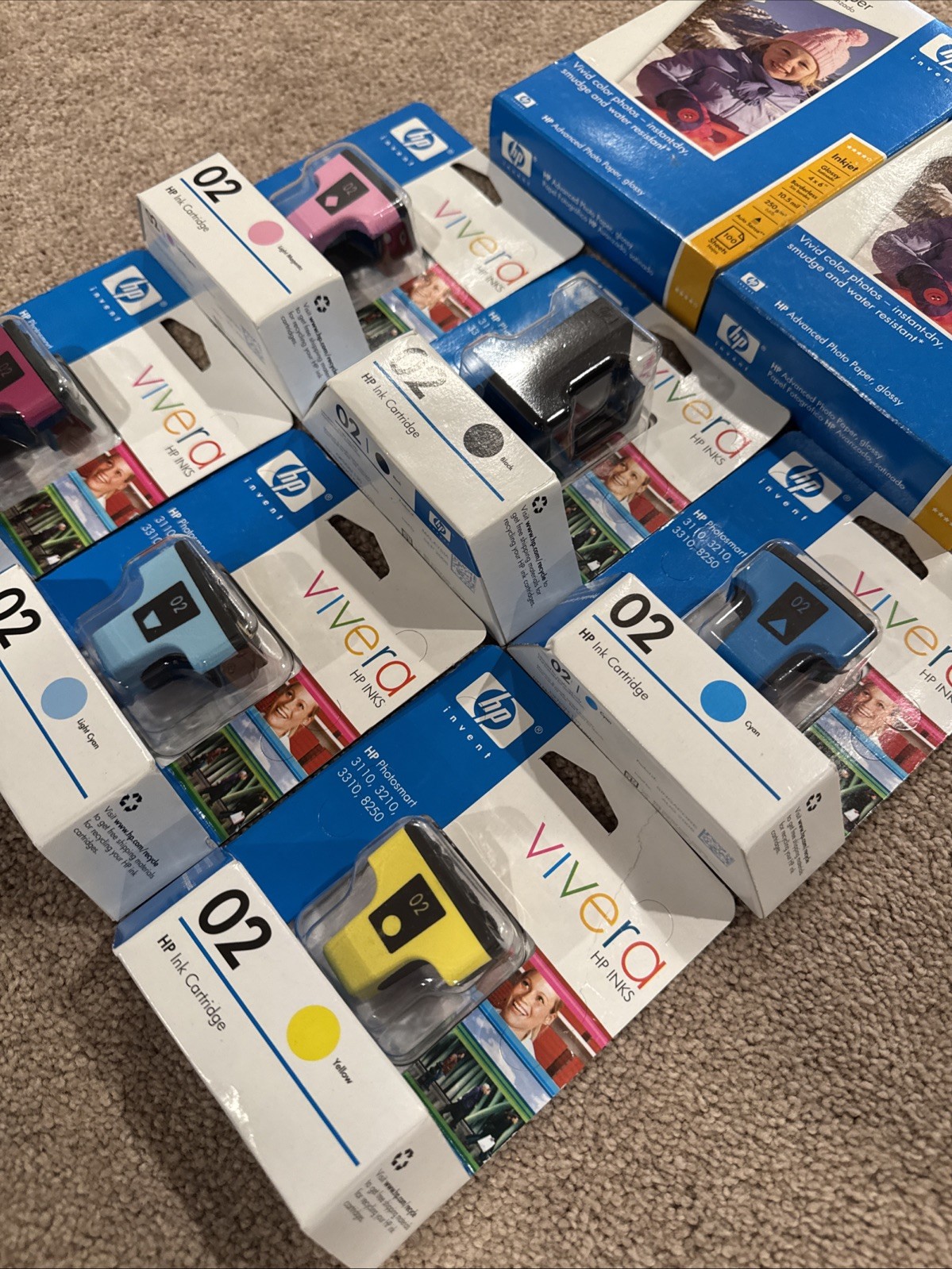 Lot Of 8 – HP Advanced 4″ x 6″ Glossy Inkjet Photo Paper & Vivera Ink Cartridge