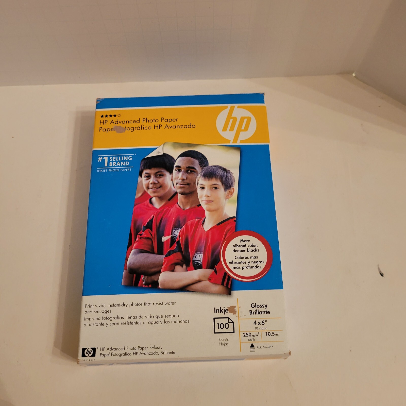Hewlett Packard Q6638A 4 x 6 inch Glossy Printer Paper – 100 Sheets