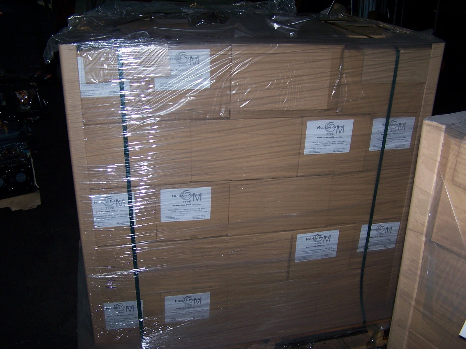 NEW SKID (40) OF MAILROOM PARTNER 84020 DOT MATRIX PAPER 210mm X 12″ 2,000 SHEET