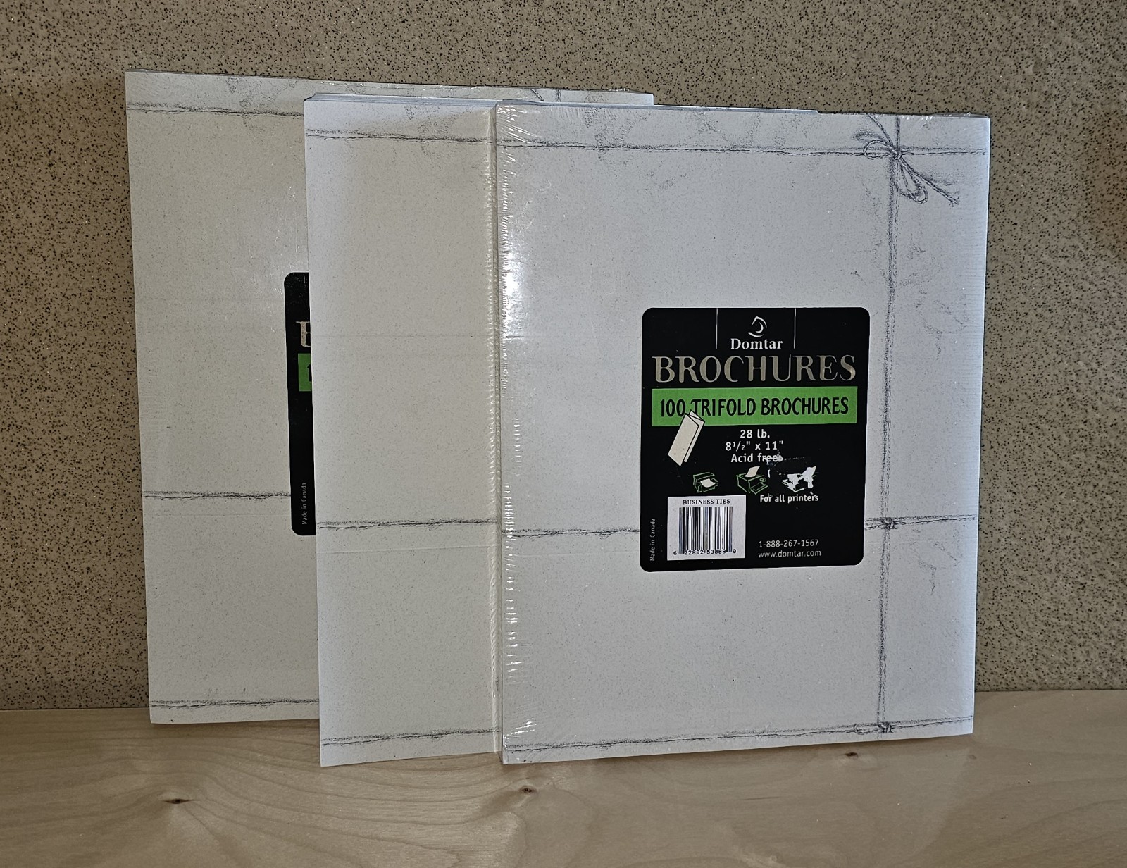 Domtar Trifold Brochure Paper, 8 1/2″ x 11″, +/- 300 Sheets Total