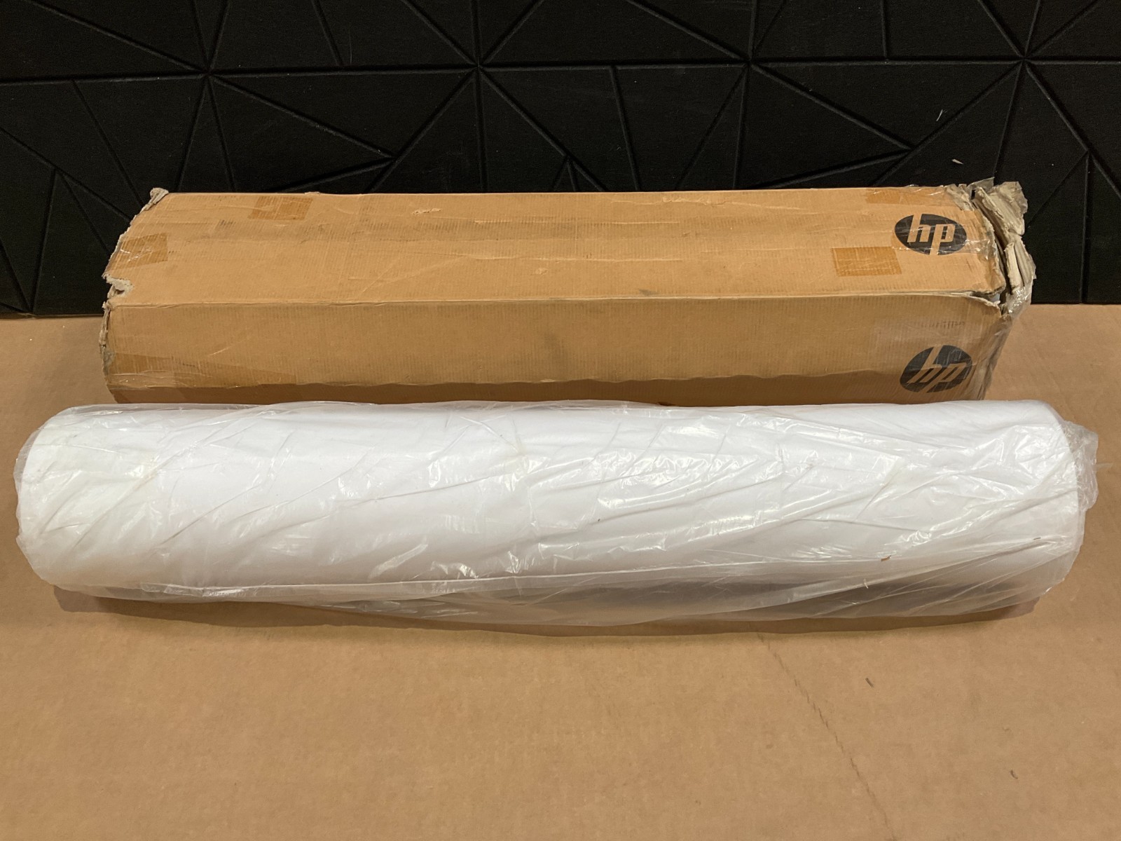 HP DesignJet Production Matte Poster Paper Roll 36″x300′ L5P97A ✅❤️️✅ OPEN BOX