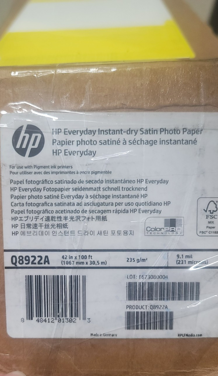 HP Everyday Pigment Ink Photo Paper Roll,9.1 mil,42″ x 100′, Satin White- Q8922A