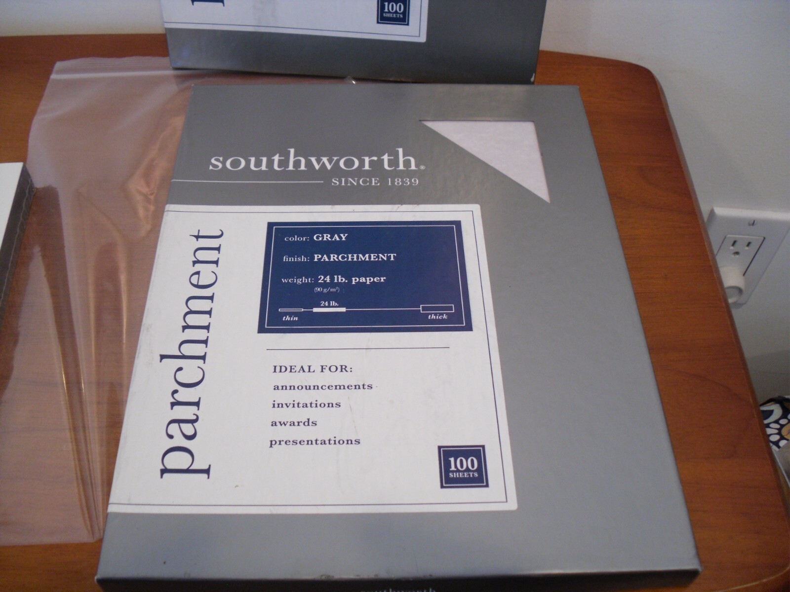 Southworth P974ck/3/36 Parchment Paper – Letter – 8.50″ X 11″ – 24 Lb –