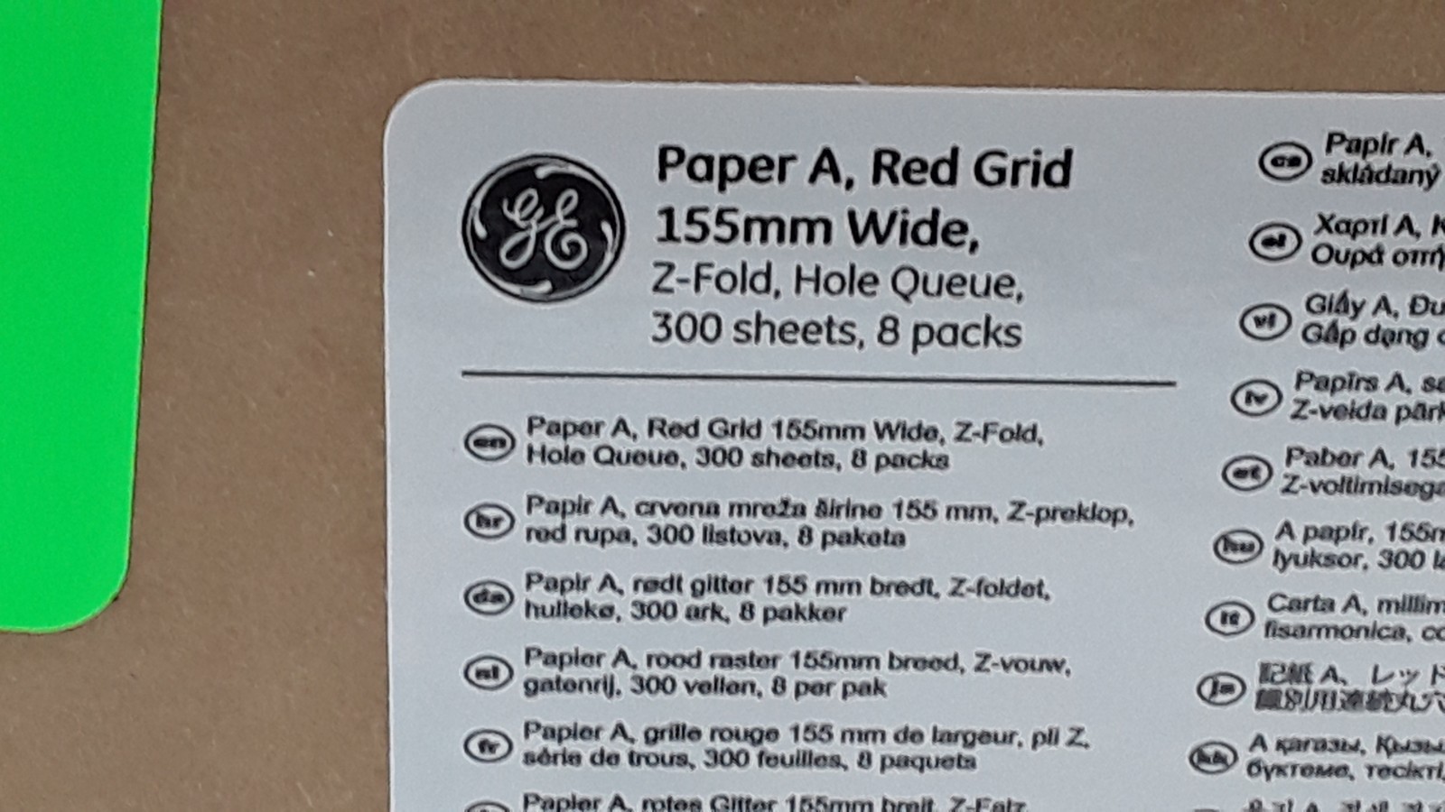 GE Paper A Red Grid 155mm Wide Z Fold 300 Sheets Box of 8 Packs REF 2104770-001
