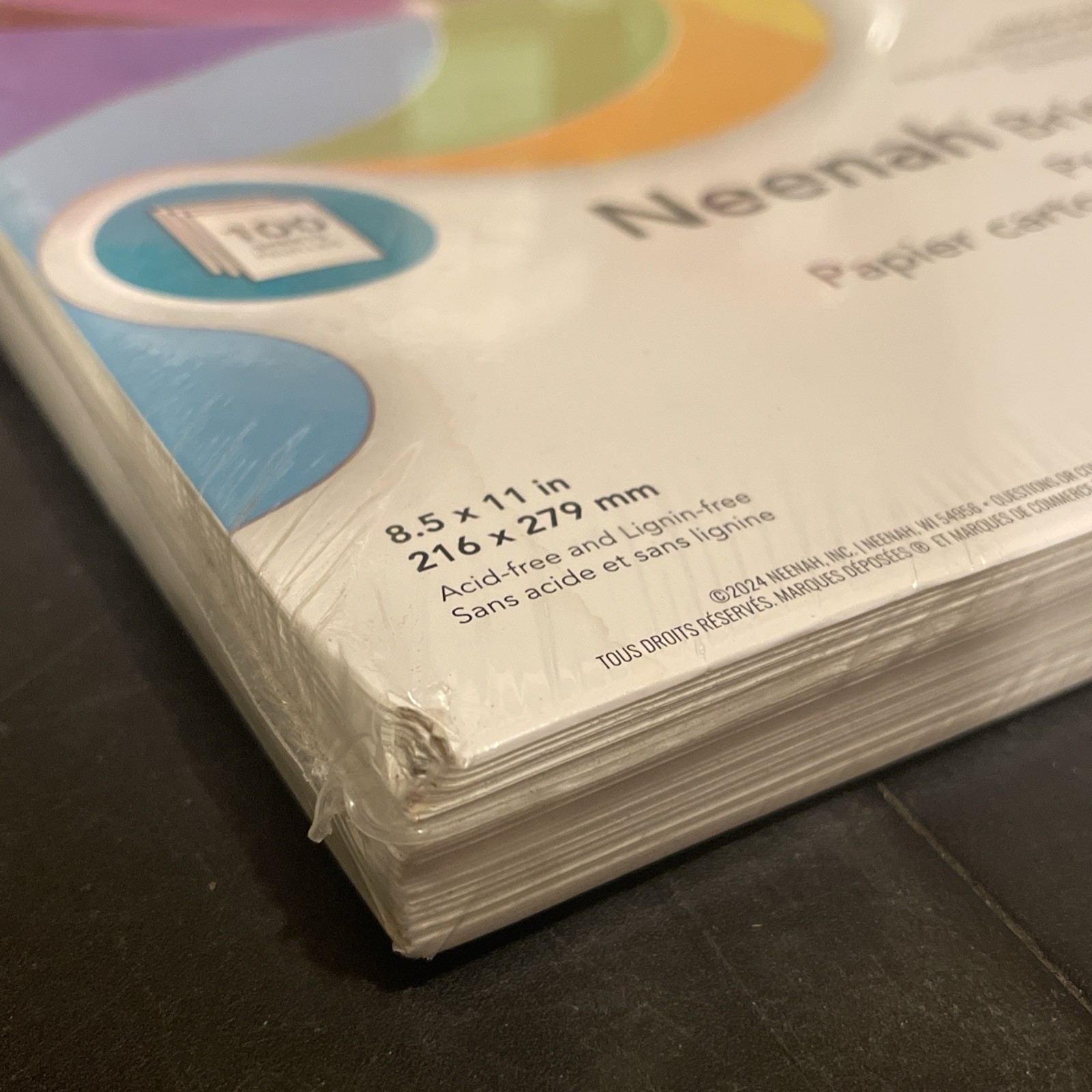 Neenah Premium Cardstock,8.5″ x 11″65 lb/176 gsm,Bright White,100 Sheets (91901)