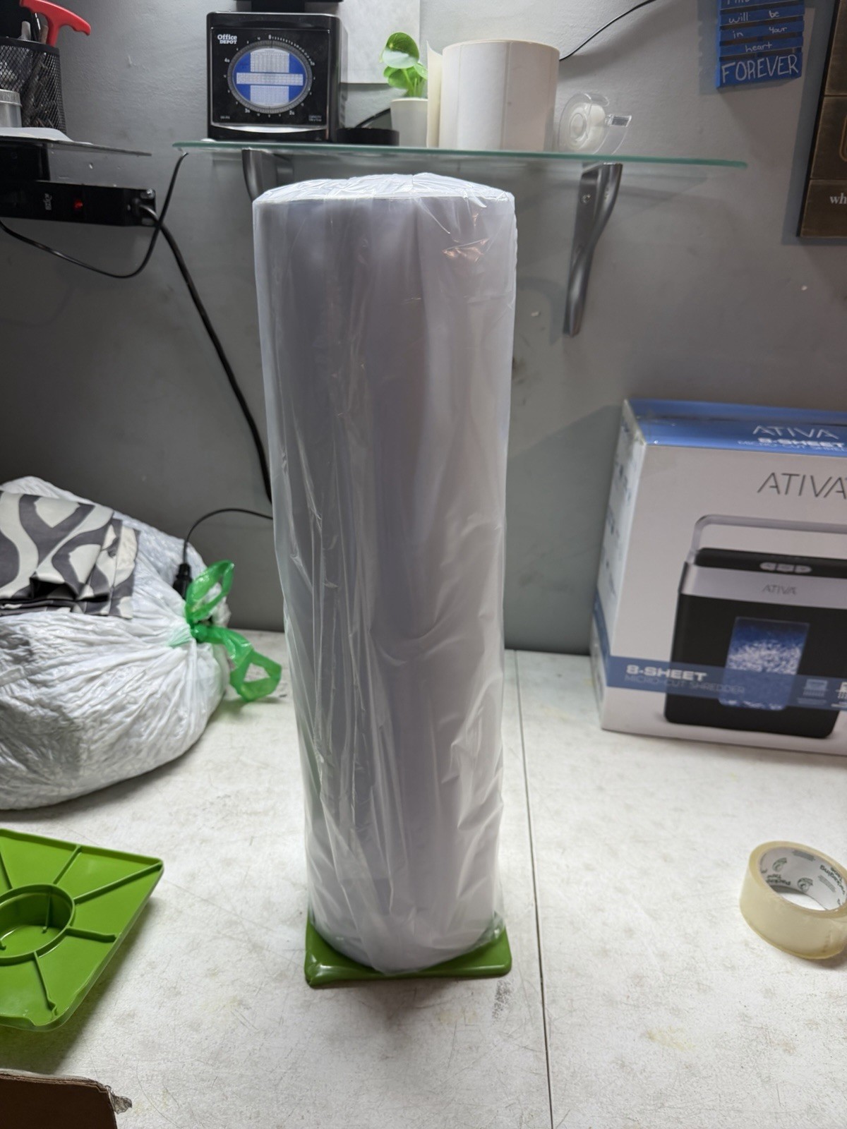 HP Bright White Inkjet Paper – White – 3-in Core – 24 Inches x 500 Feet L4Z44A