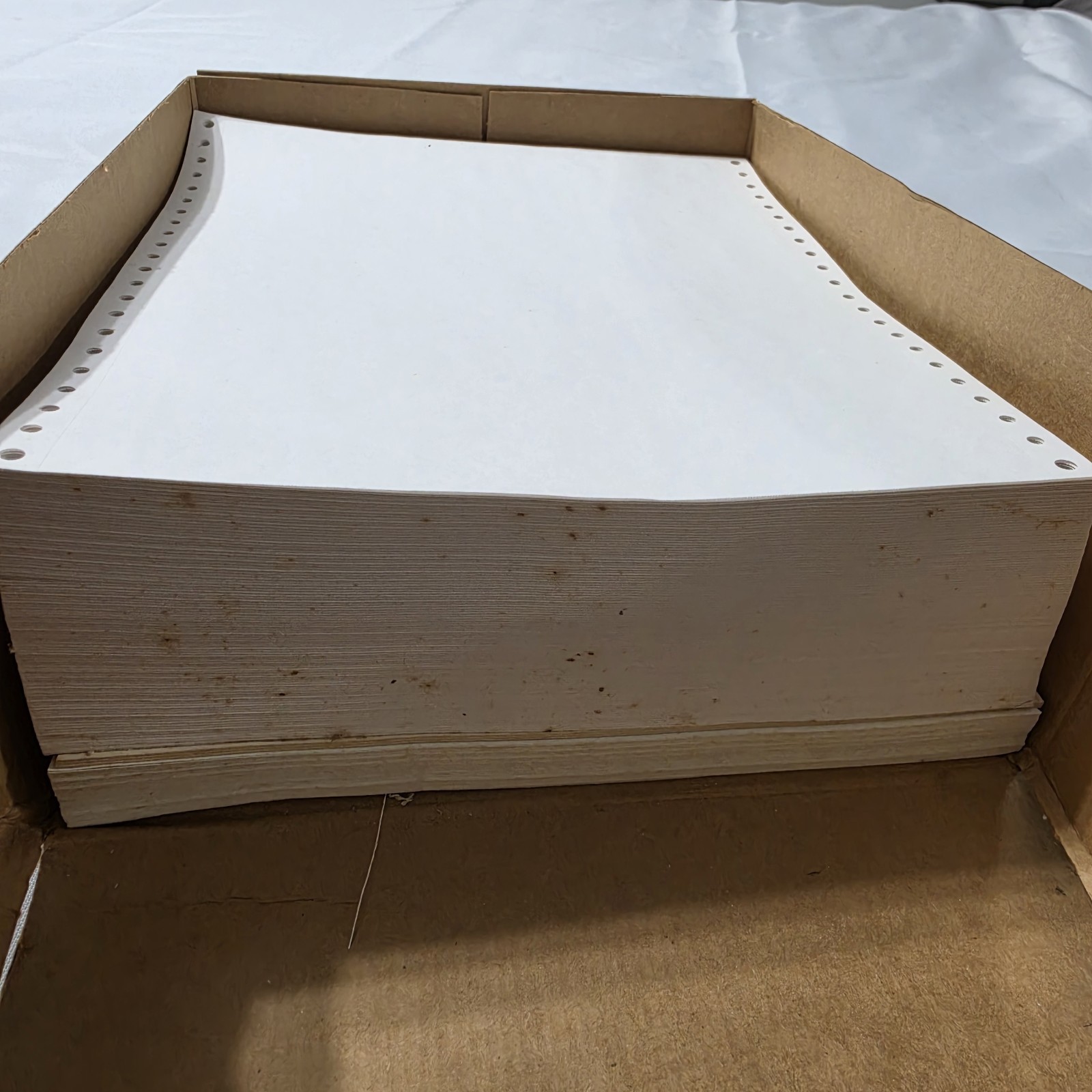 Memorex Vintage Continuous Computer Paper 1000 Sheets 9.5×11 Smooth Edge READ