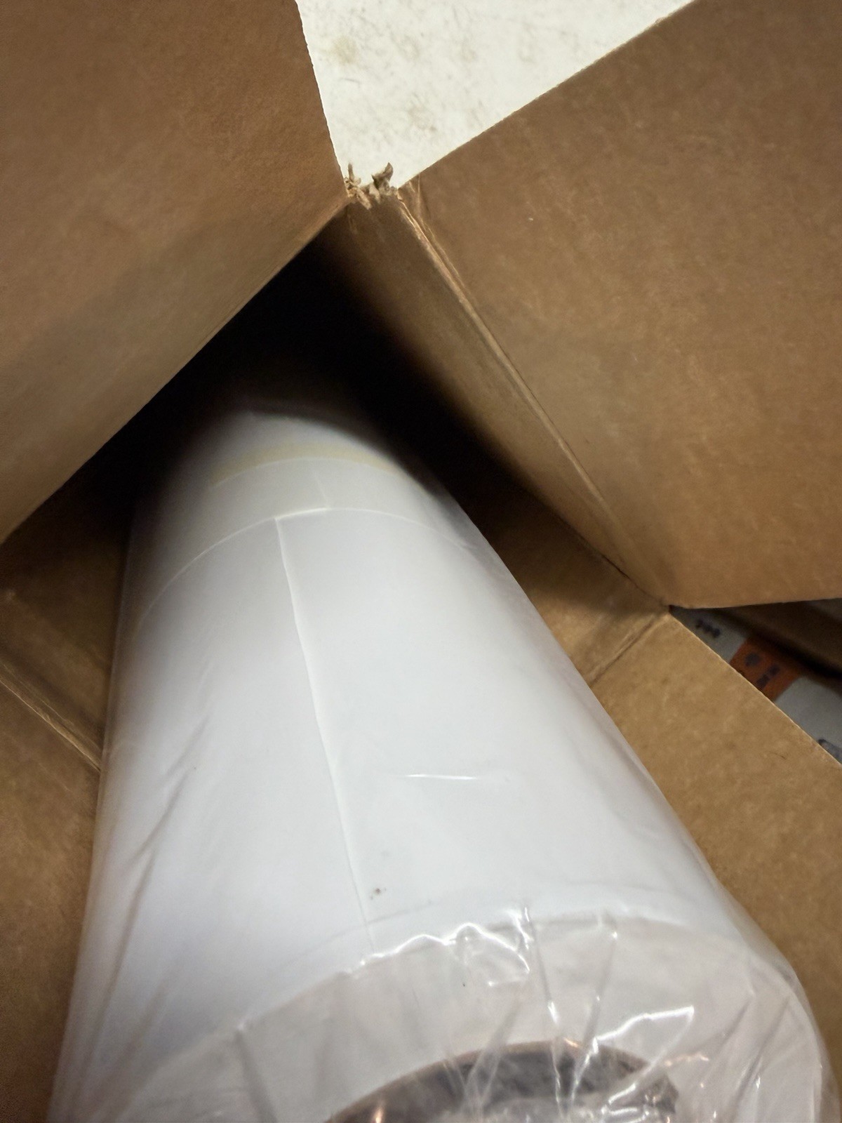 HP Professional Gloss Photo Paper – 36in x 100ft – 1 Roll (E4J42A) *Brand New*
