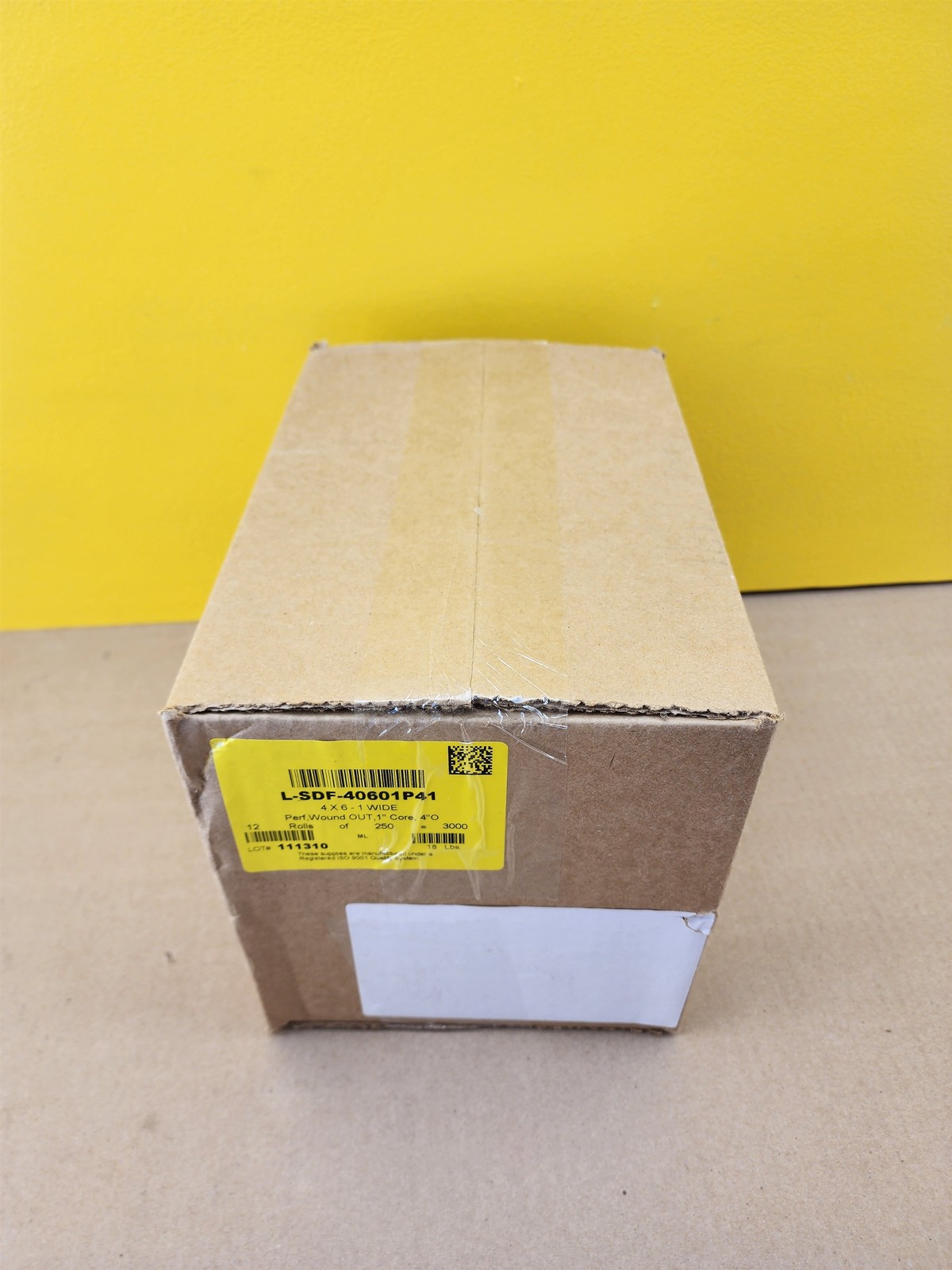 NEW Case of 4″ W x 6″ L Direct Thermal Labels, White, 250/Roll, 12 Rolls/Case