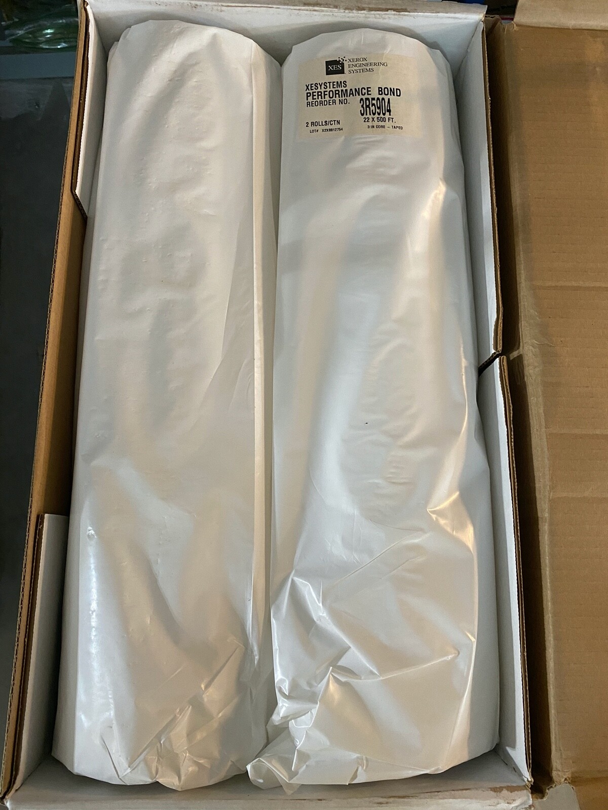 Xerox Xesystems Performance Bond 22″ x 500′ Paper 3R5904 Taped-to-Core 3” Core