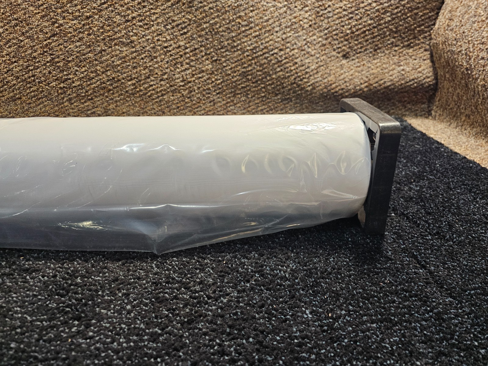 Canon 6040 36″ x 200′ 3″ Core 40lb Uncoated Presentation Poster Inkjet Paper