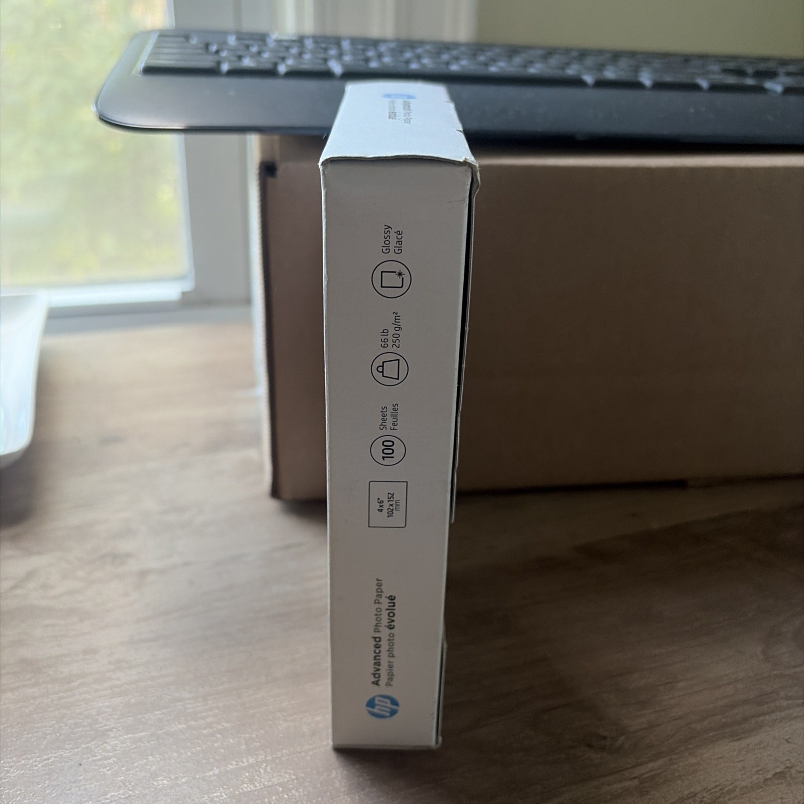 Hewlett Packard Q6638A 4 x 6 inch Glossy Printer Paper – 100 Sheets