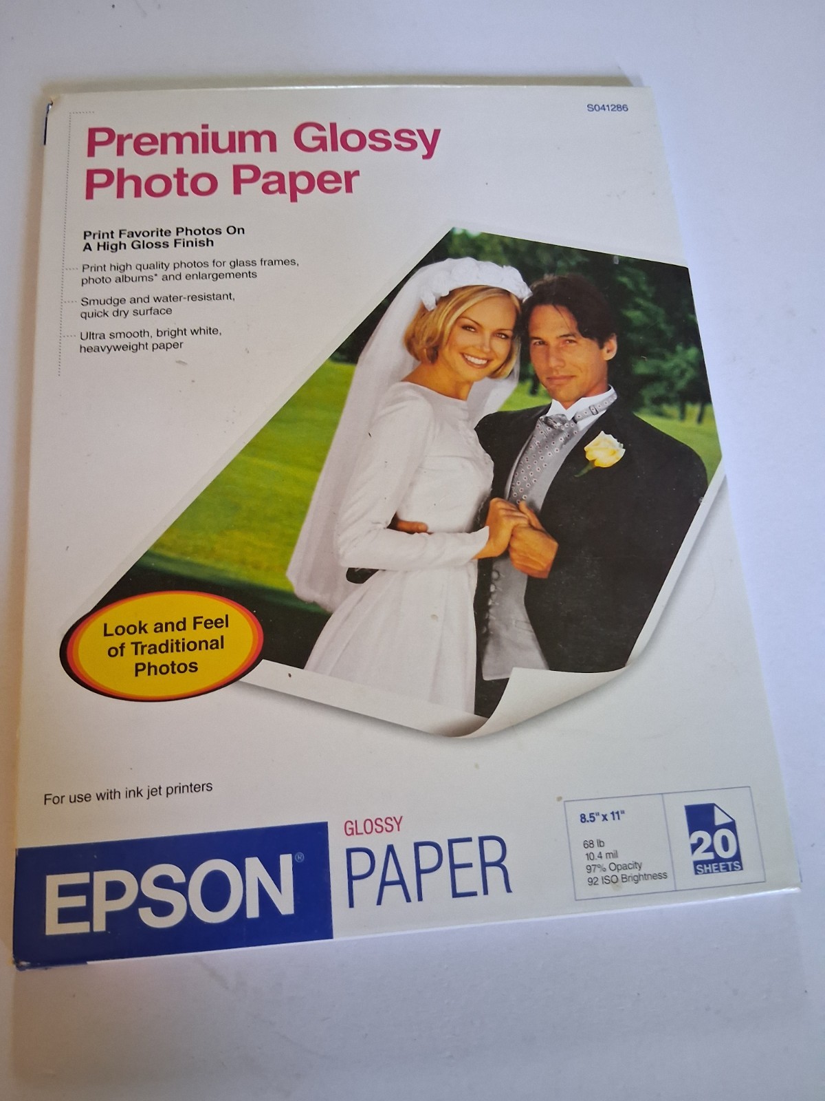 Epson Premium Glossy Photo Paper Unopened 8.5″x11″ 20 Sheets S041286 2001