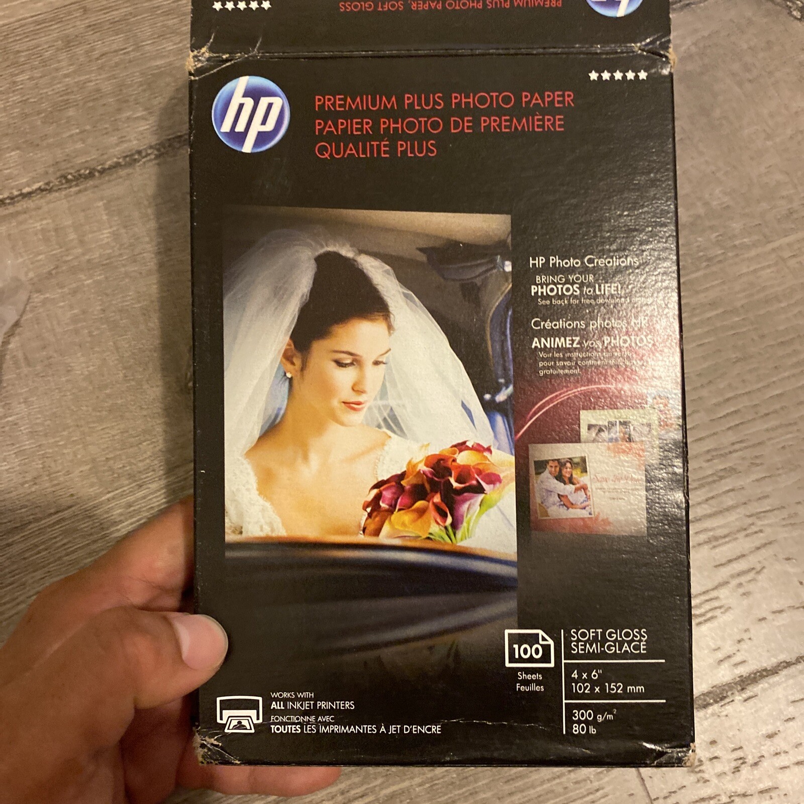 HP Premium Plus Soft Gloss 4″ x 6″ Photo Paper – 50 Count White CR666A -Half Box