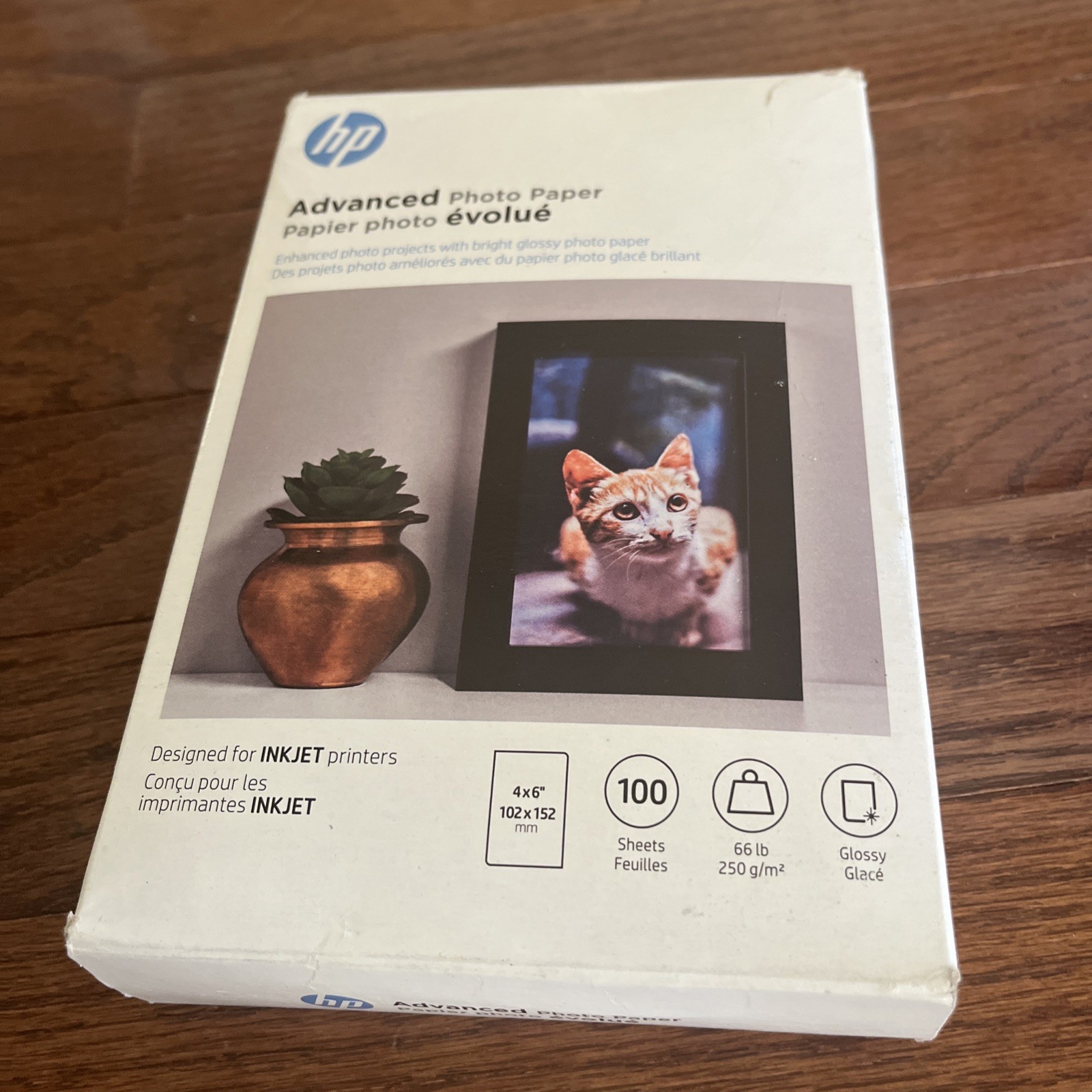 Hewlett Packard Q6638A 4 x 6 inch Glossy Printer Paper – 100 Sheets