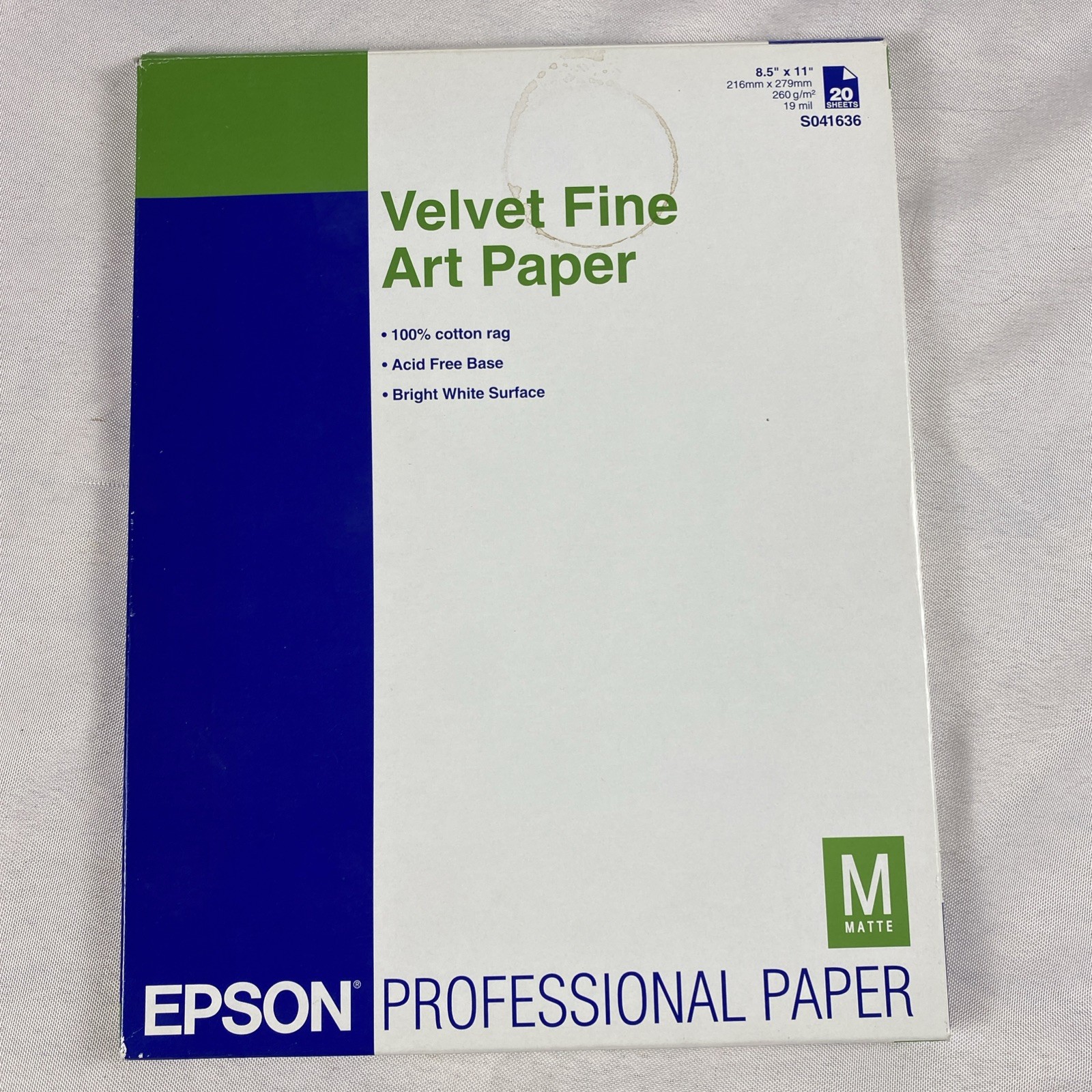 EPSON Velvet Fine Art Paper Matte Textured 8.5″x11″ 17 Sheets 19 mil 260 g/m2