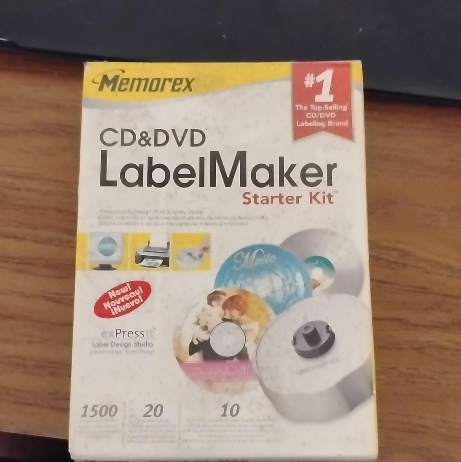 Memorex CD & DVD LabelMaker Starter Kit w/ exPressIt Software CD & Guide