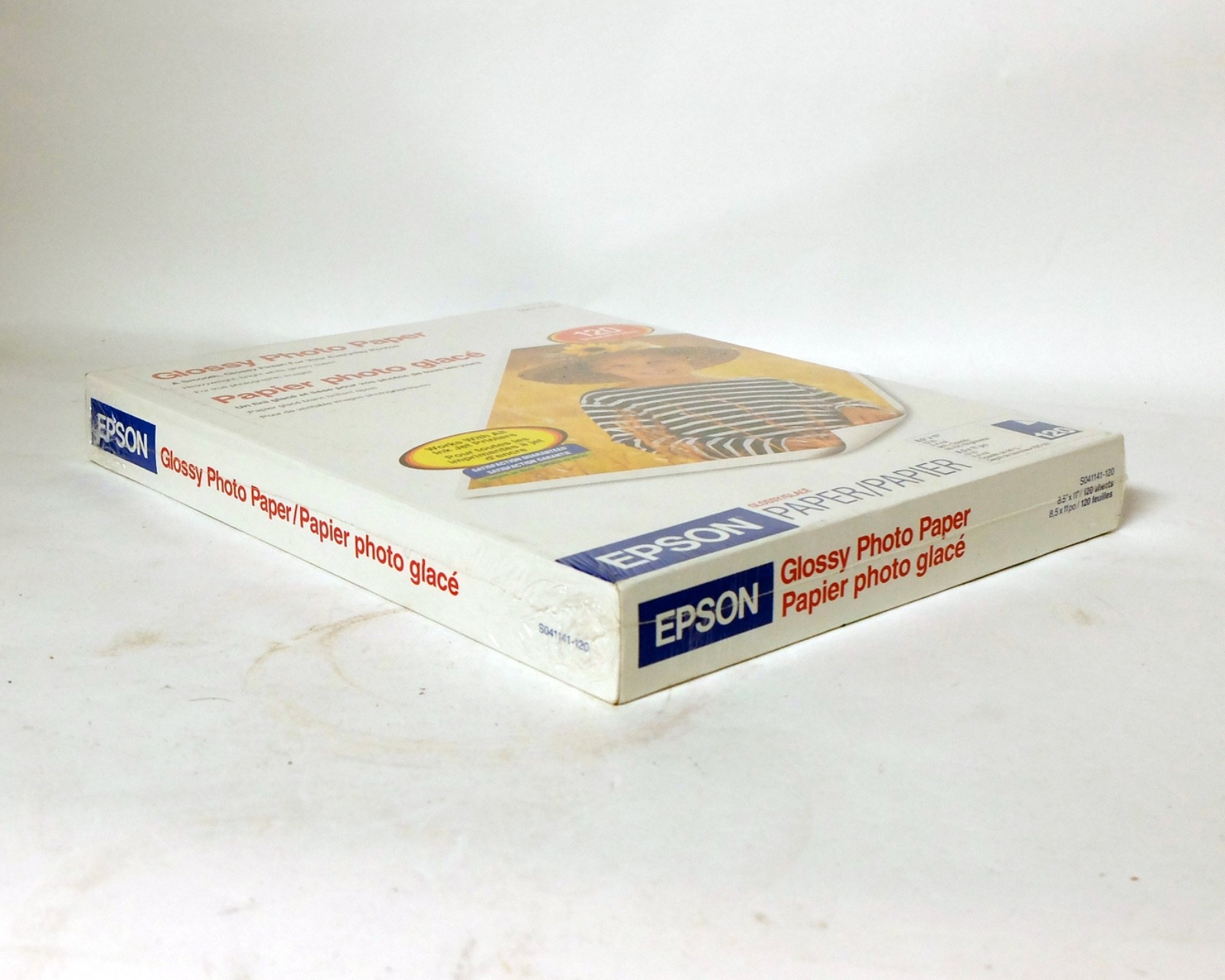 Epson Glossy Photo Paper Heavy Weight Inkjet 8 1/2″ x 11″ 120 sheets NEW