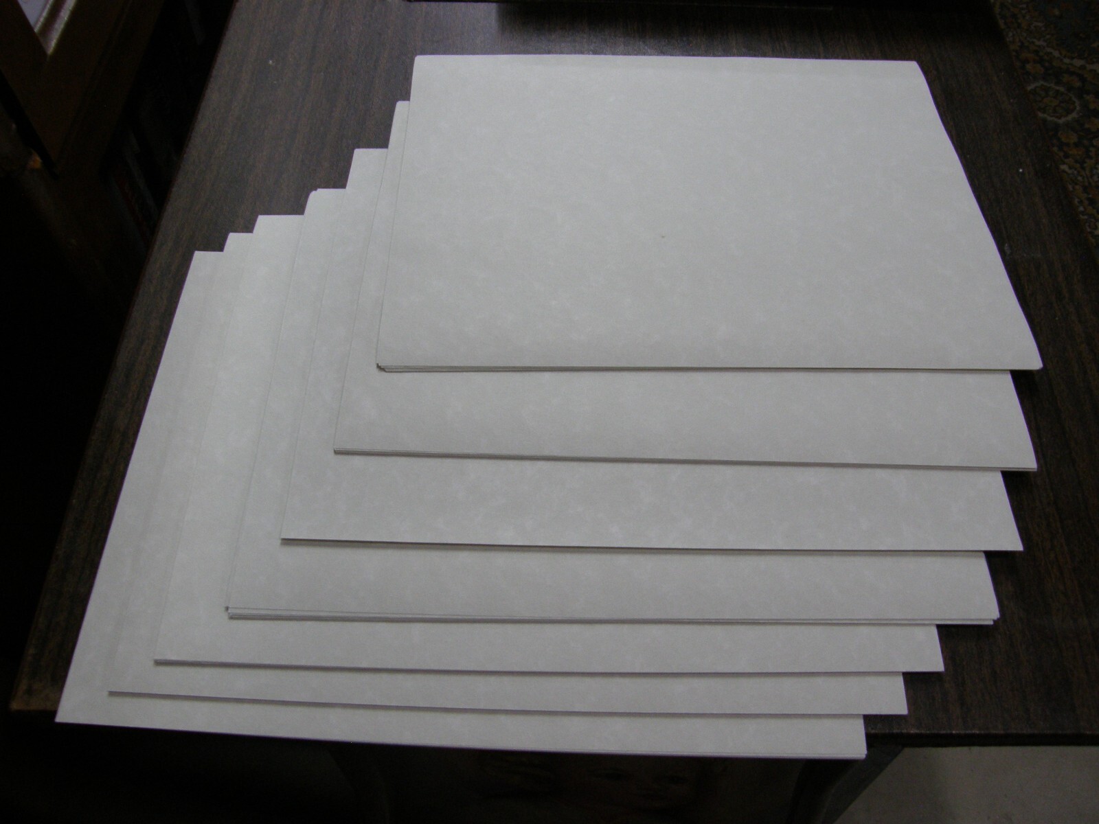 9656) Southworth Fine Parchment Paper Ivory 24lb 8 1/2 x 11″ OPEN BOX 67 SHEETS