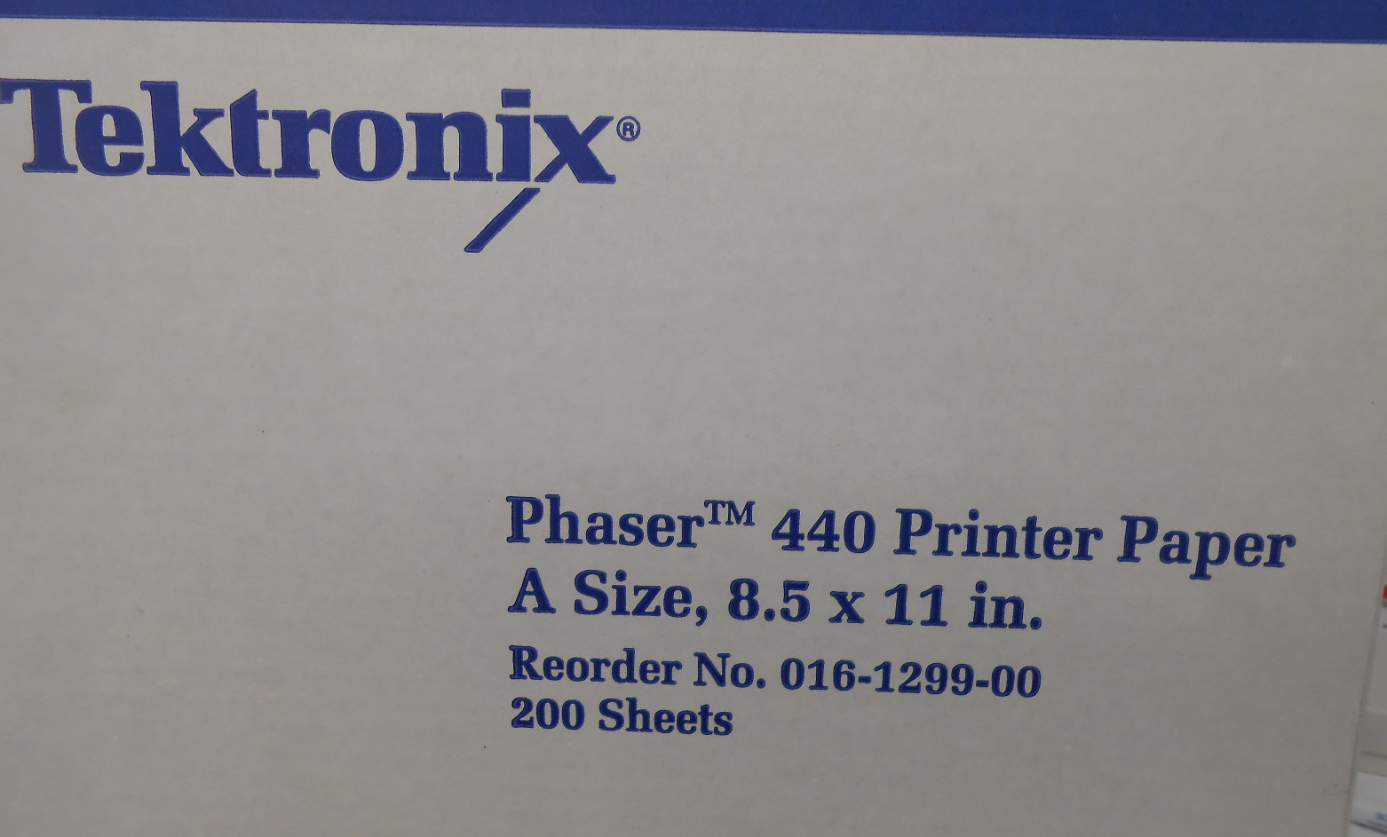 BOX OF 200 SHEETS OF TEKTRONIX PHASER 440 PRINTER PAPER SIZE A, #016-1299-00
