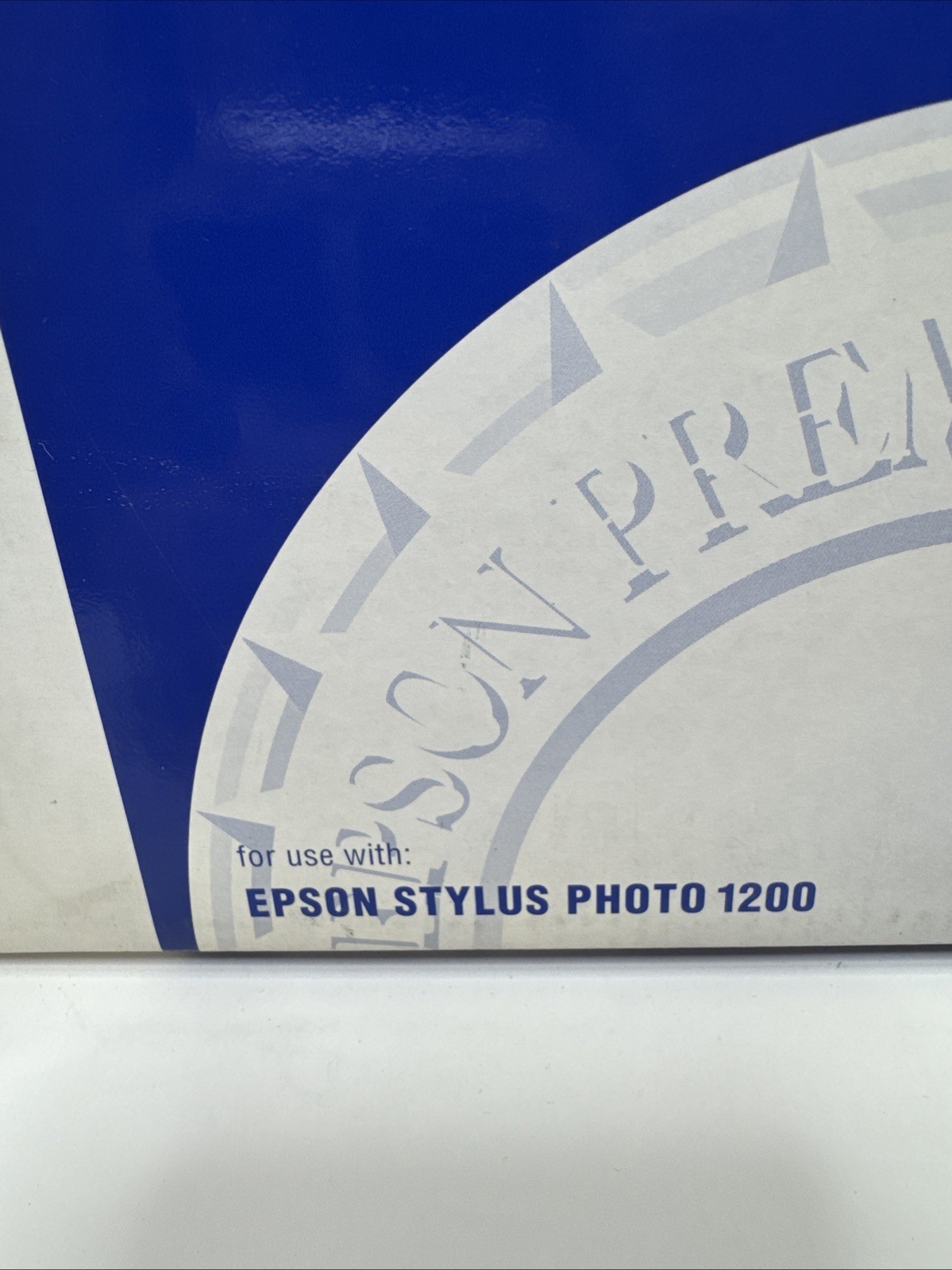 Epson Professional Media 13×19 SuperB Matte Paper Heavyweight 50 Sheets+2 READ