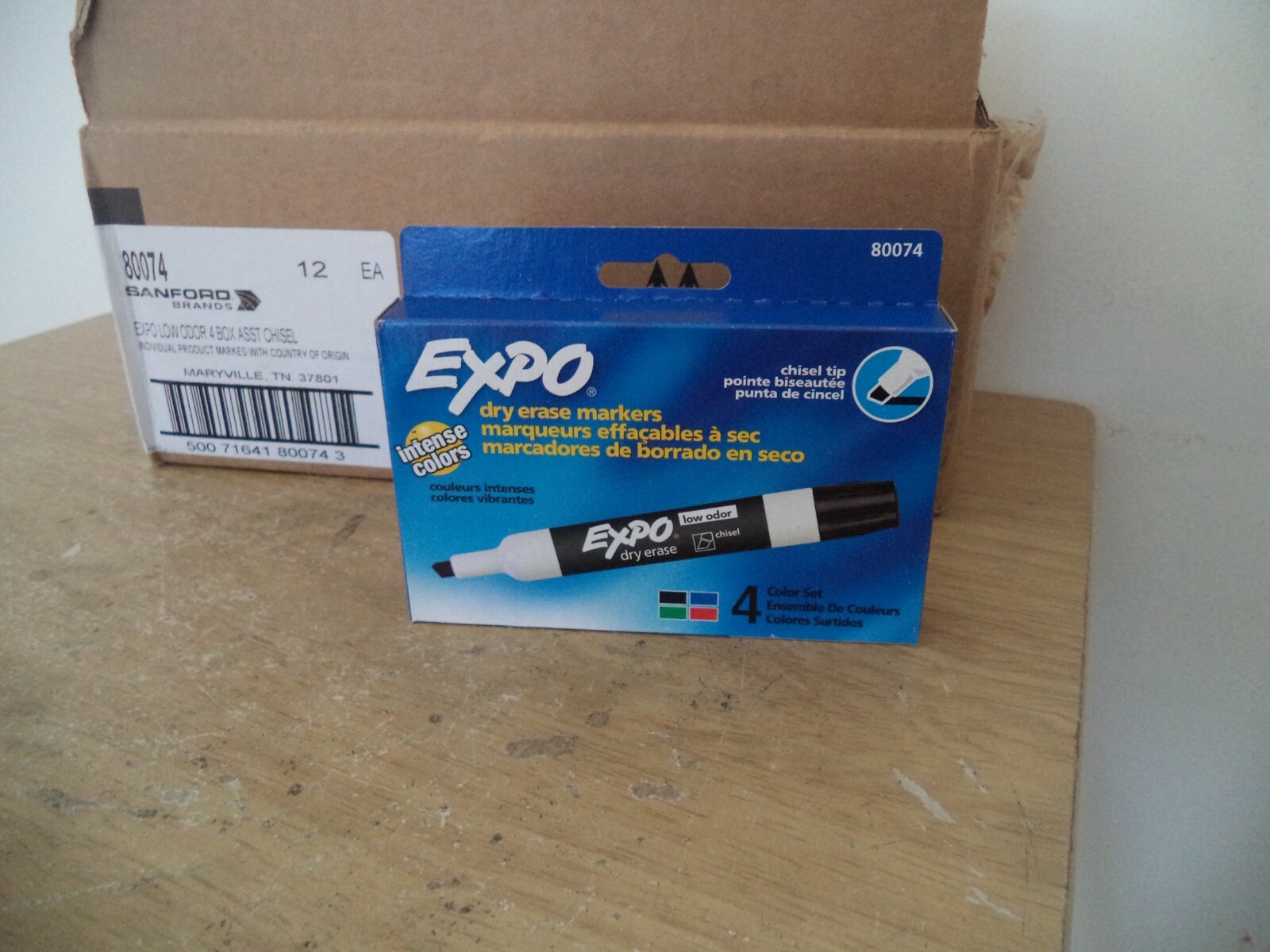 2 EXPO Low-Odor Dry Erase Markers,Chisel Tip, Assorted Colors U GET 2 – 4-Count