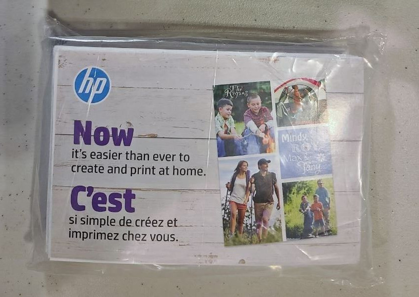 Hewlett Packard Q6638A – Glossy Printer Paper – 4″ x 6″ – 100 Sheets