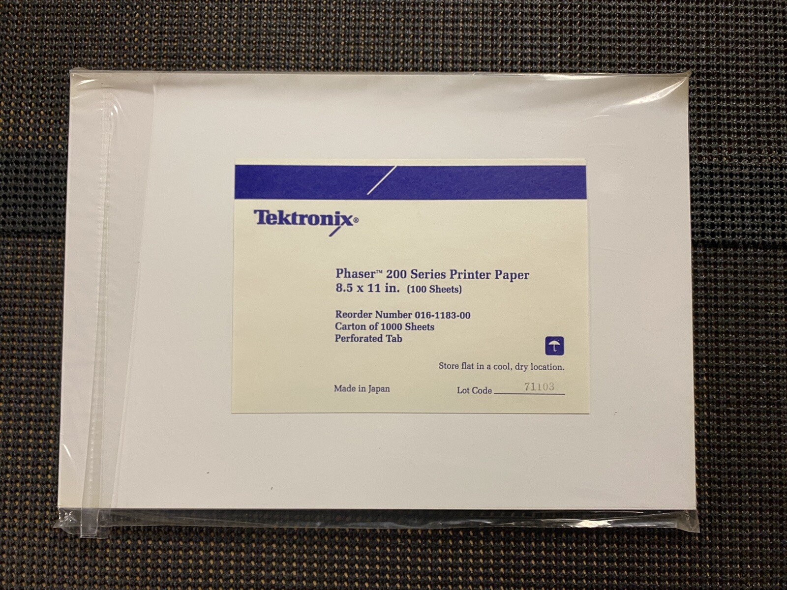 Tektronix Phaser 200 Printer Paper, 14 Packs of 100, 8.5×11″ #016-1183-0